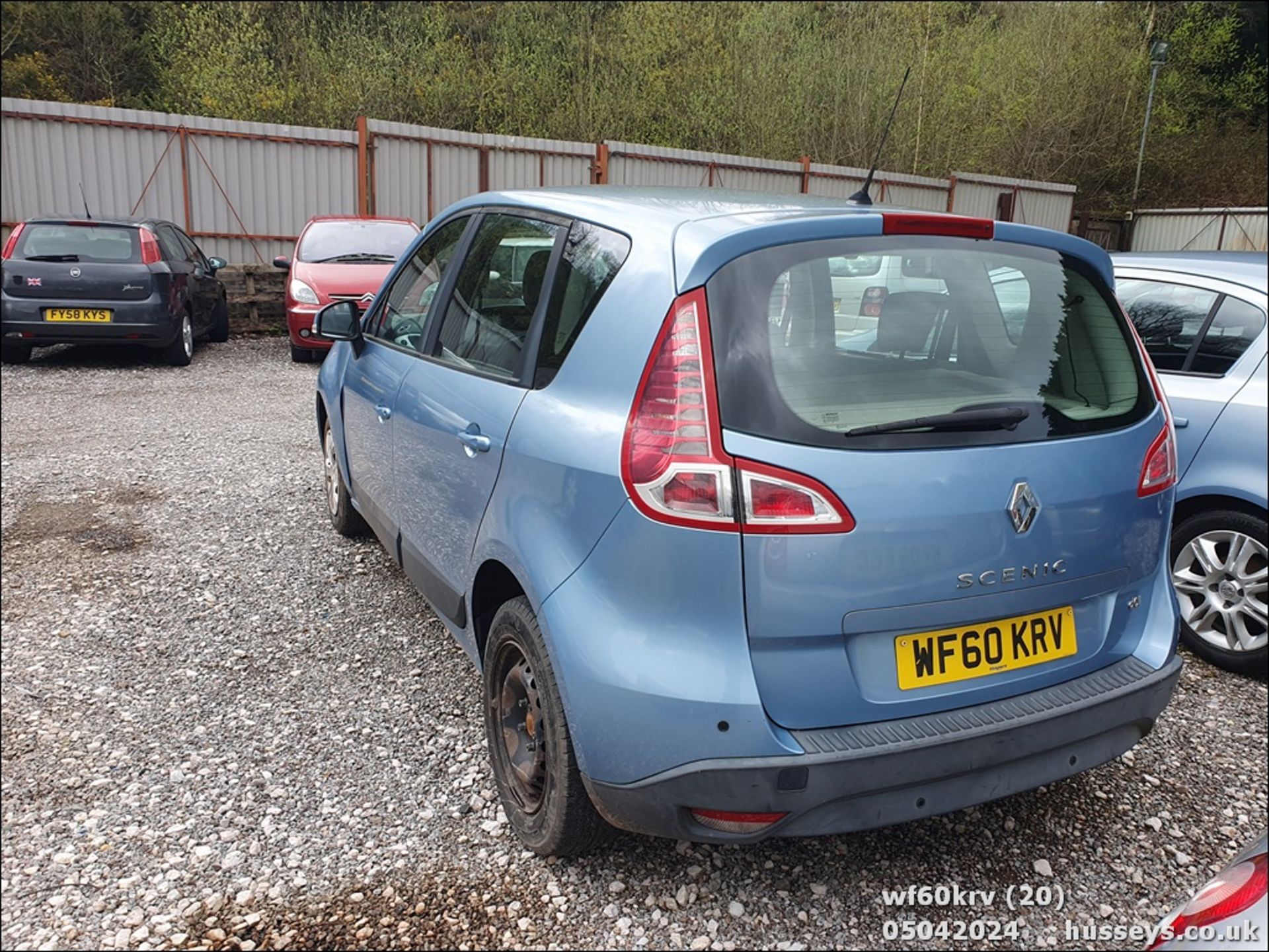 10/60 RENAULT SCENIC EXPRESSION DCI 105 - 1461cc 5dr MPV (Blue) - Image 21 of 50