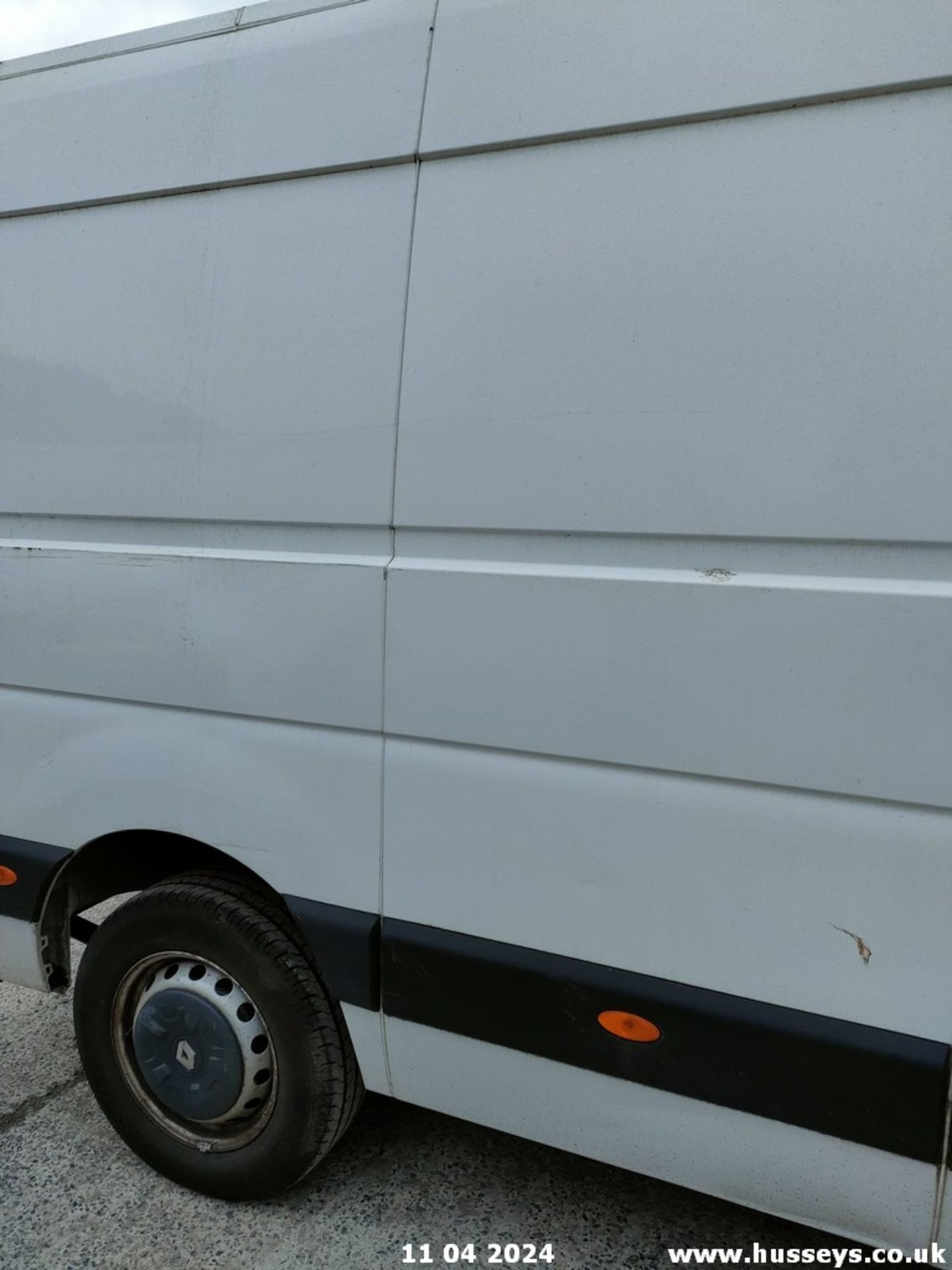 18/68 RENAULT MASTER LM35 BUSINESS DCI - 2298cc 5dr Van (White) - Image 52 of 68