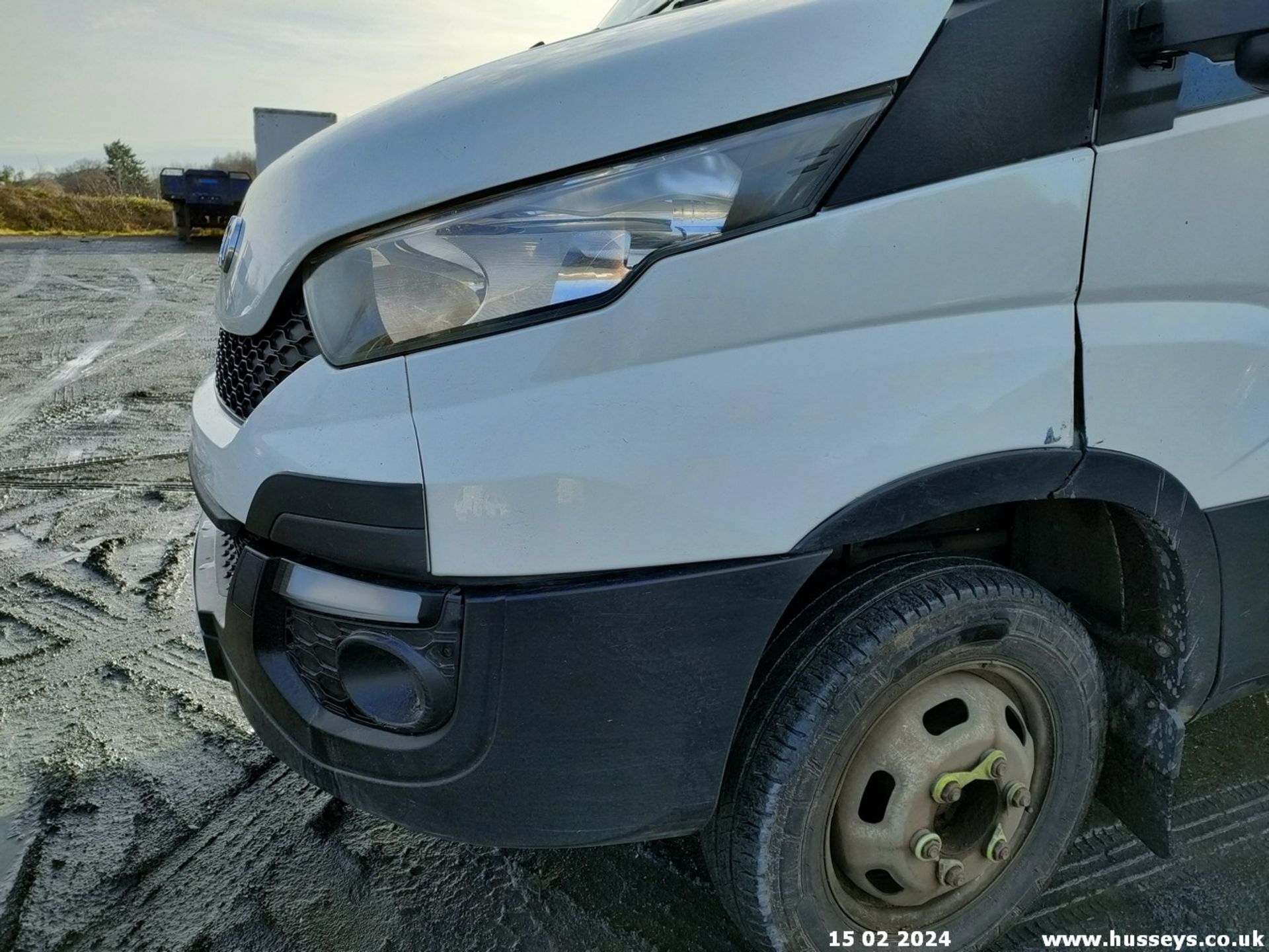 15/65 IVECO DAILY 35S11 MWB - 2998cc 2dr Tipper (White) - Image 13 of 38