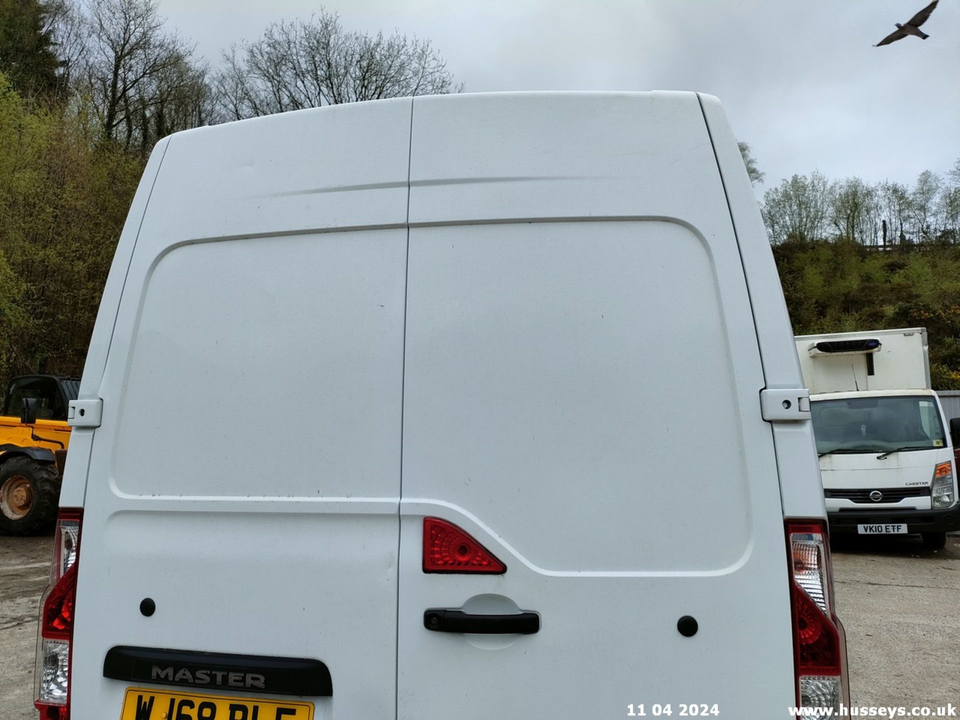18/68 RENAULT MASTER LM35 BUSINESS DCI - 2298cc 5dr Van (White) - Image 39 of 68