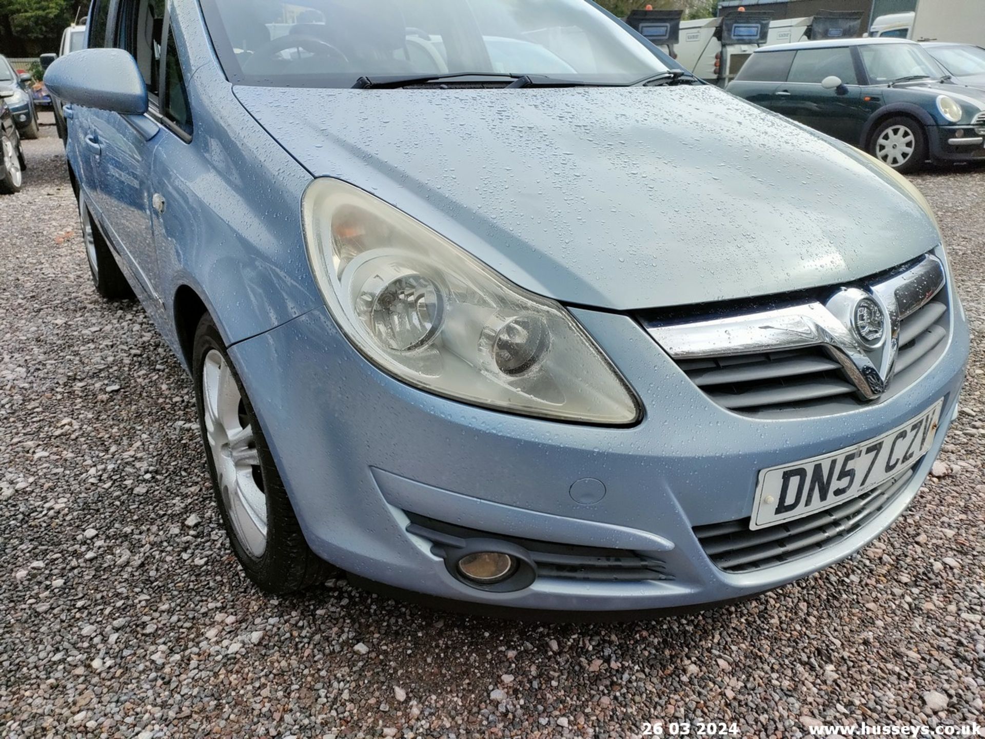 07/57 VAUXHALL CORSA DESIGN - 1364cc 5dr Hatchback (Blue, 118k) - Image 6 of 59