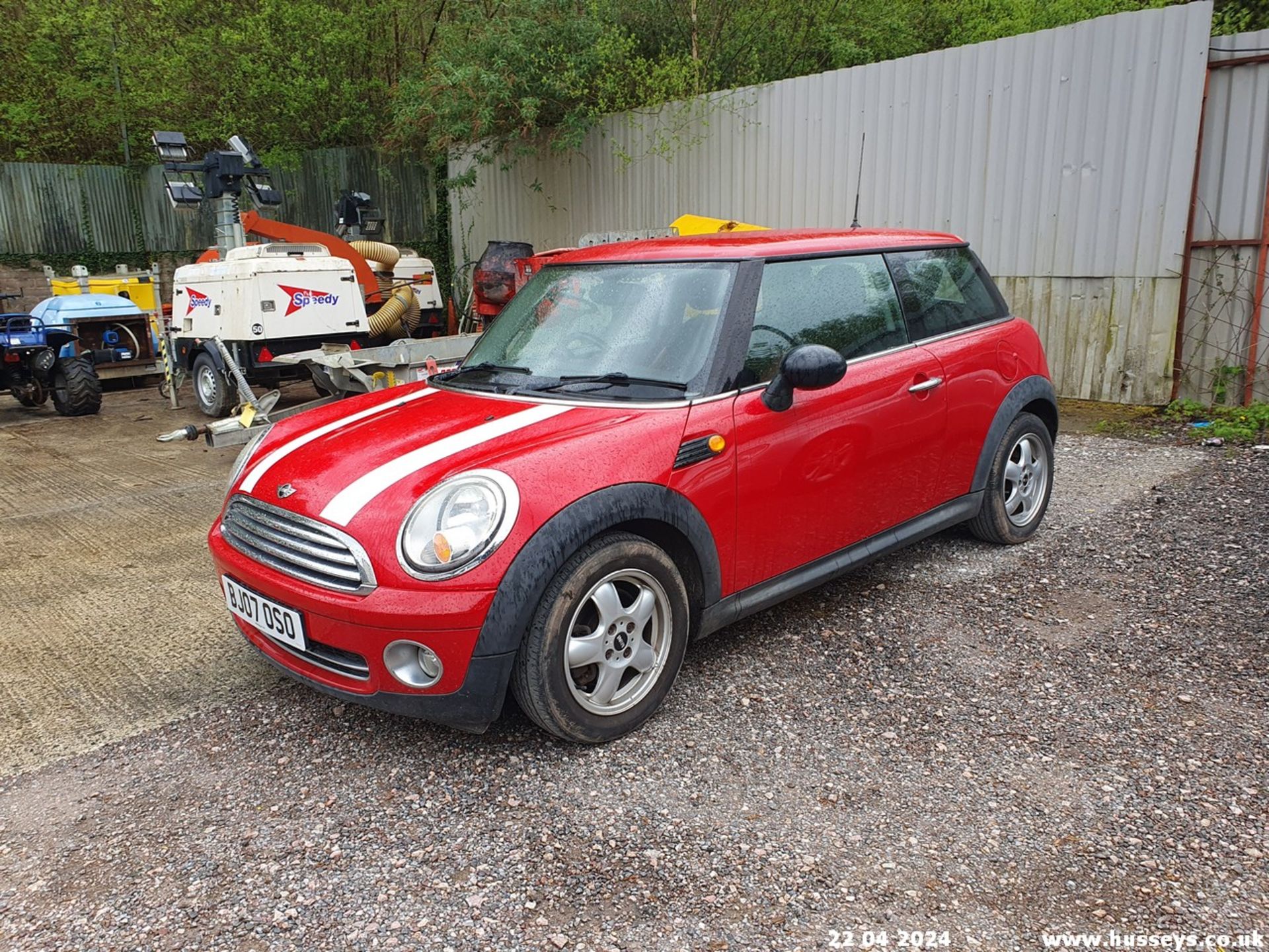 07/07 MINI ONE - 1397cc 3dr Hatchback (Red, 86k) - Image 10 of 46