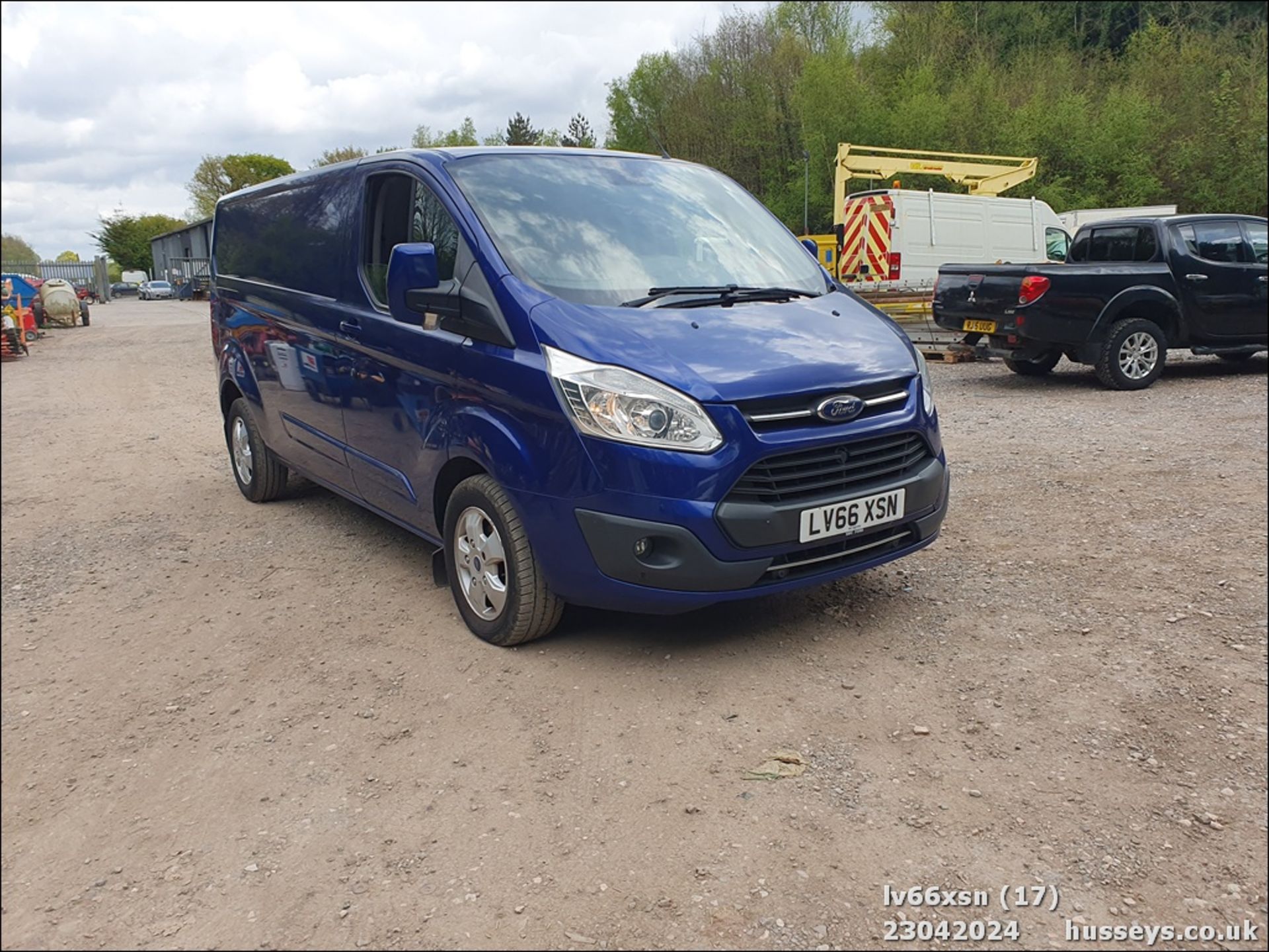 16/66 FORD TRANSIT CUSTOM 290 LIMITE - 1995cc Van (Blue) - Image 18 of 46