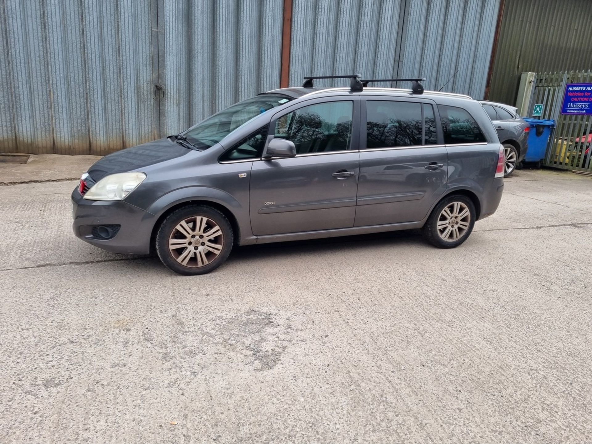 10/10 VAUXHALL ZAFIRA DESIGN CDTI E-FLEX - 1686cc 5dr MPV (Grey, 109k) - Image 19 of 60