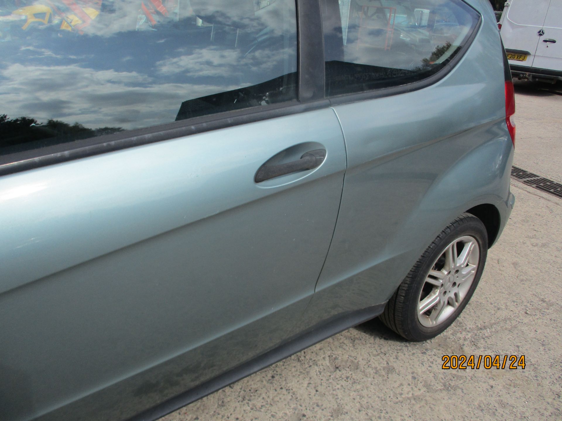 05/05 MERCEDES A150 CLASSIC SE - 1498cc 3dr Hatchback (Blue, 111k) - Image 11 of 20