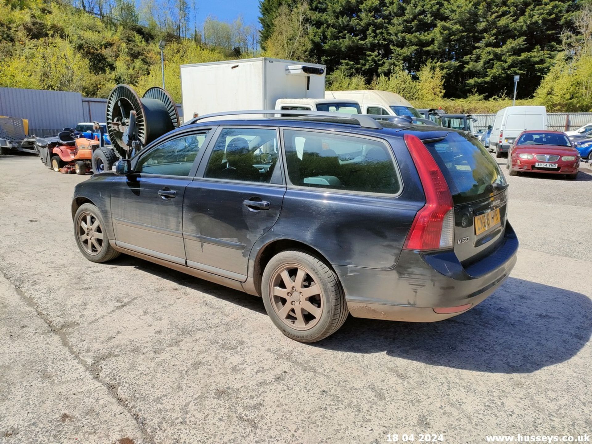 08/08 VOLVO V50 S D - 1998cc 5dr Estate (Black, 116k) - Image 23 of 72