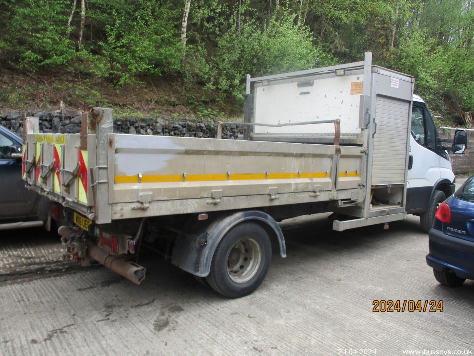 16/16 IVECO DAILY 70C17 - 2998cc 2dr Tipper (White, 193k) - Image 8 of 28