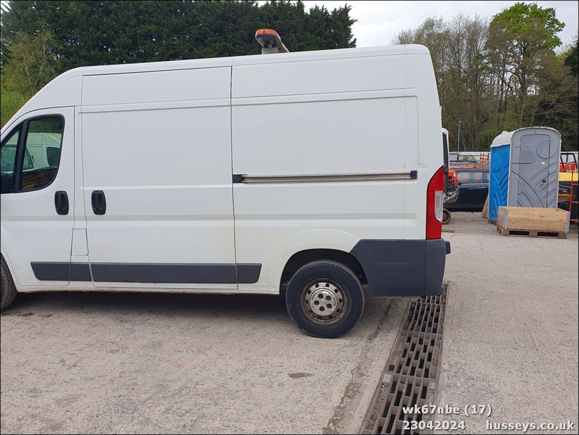 17/67 PEUGEOT BOXER 335 PRO L2H2 BLUE H - 1997cc 5dr Van (White, 116k) - Image 19 of 55