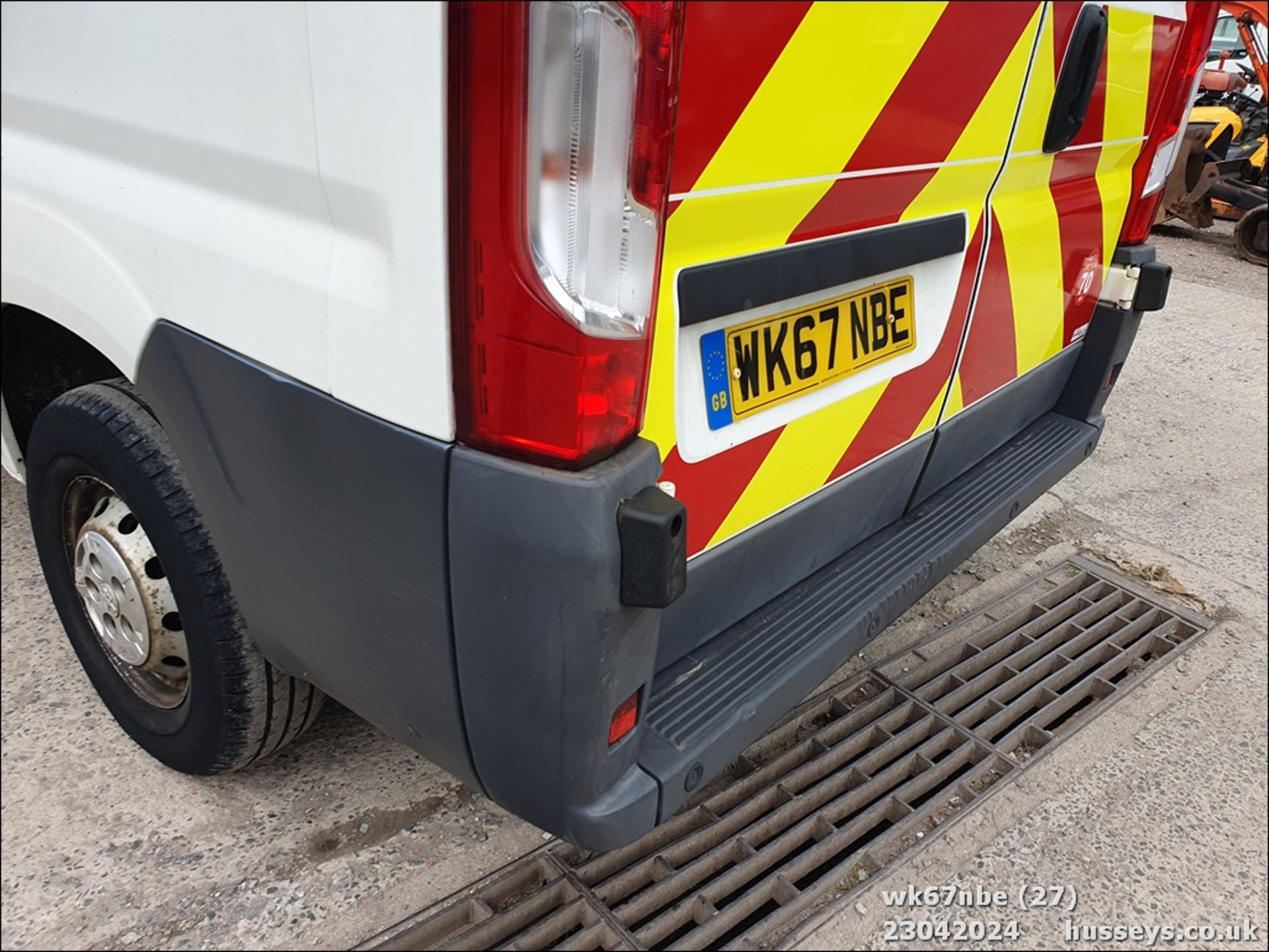 17/67 PEUGEOT BOXER 335 PRO L2H2 BLUE H - 1997cc 5dr Van (White, 116k) - Image 29 of 55