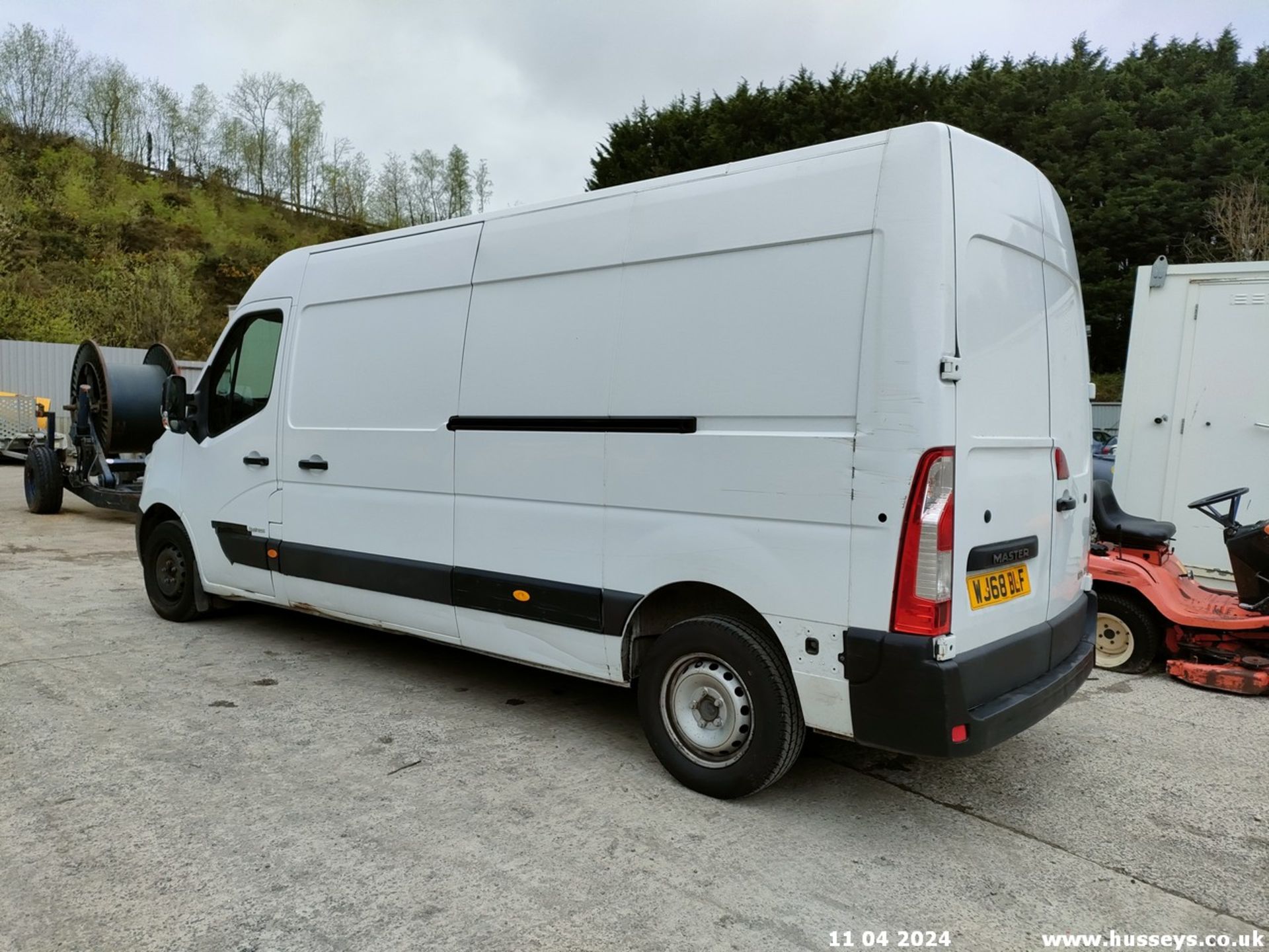 18/68 RENAULT MASTER LM35 BUSINESS DCI - 2298cc 5dr Van (White) - Image 23 of 68