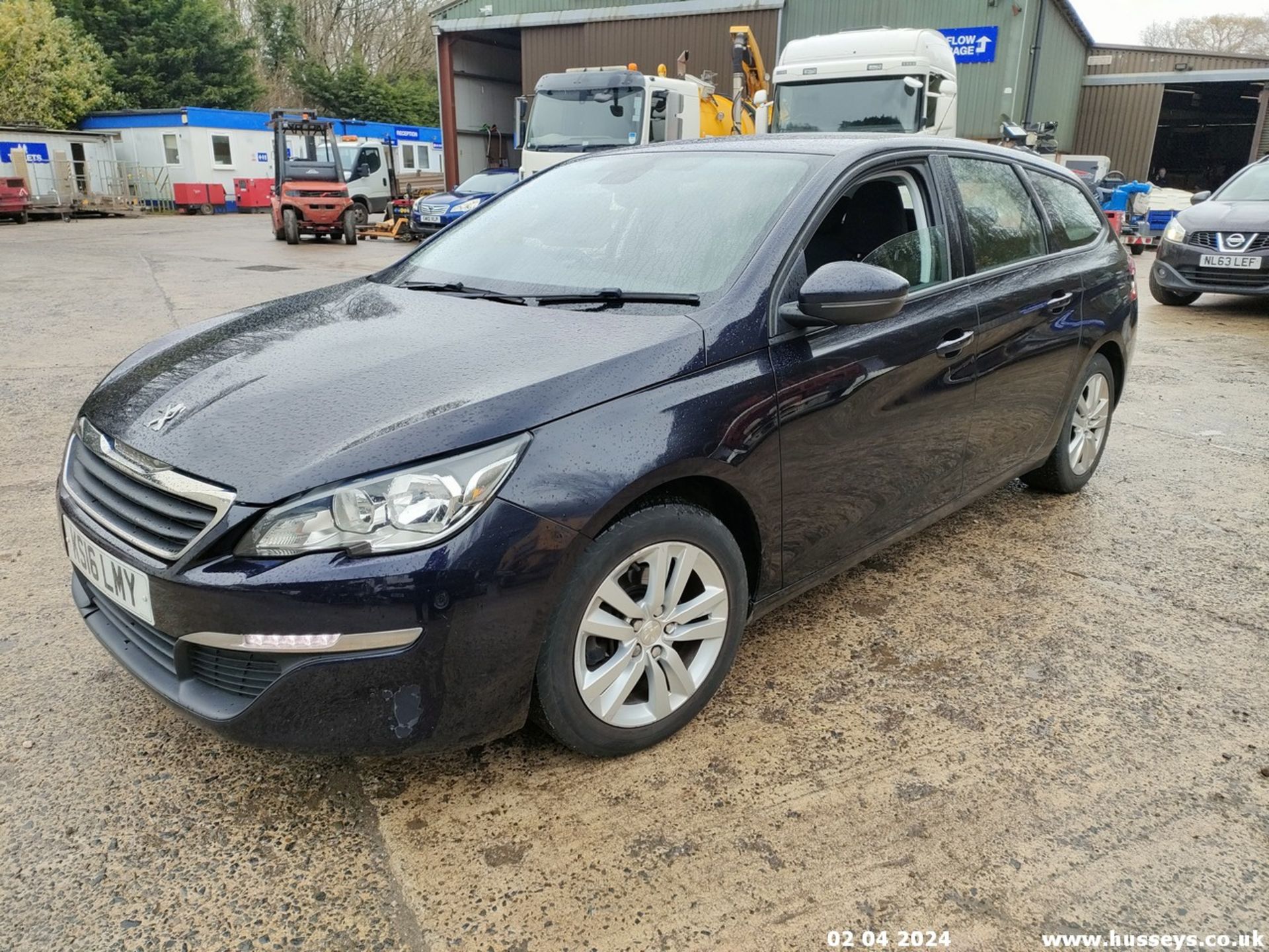 16/16 PEUGEOT 308 ACTIVE S/S - 1200cc 5dr Estate (Blue, 67k) - Image 34 of 64