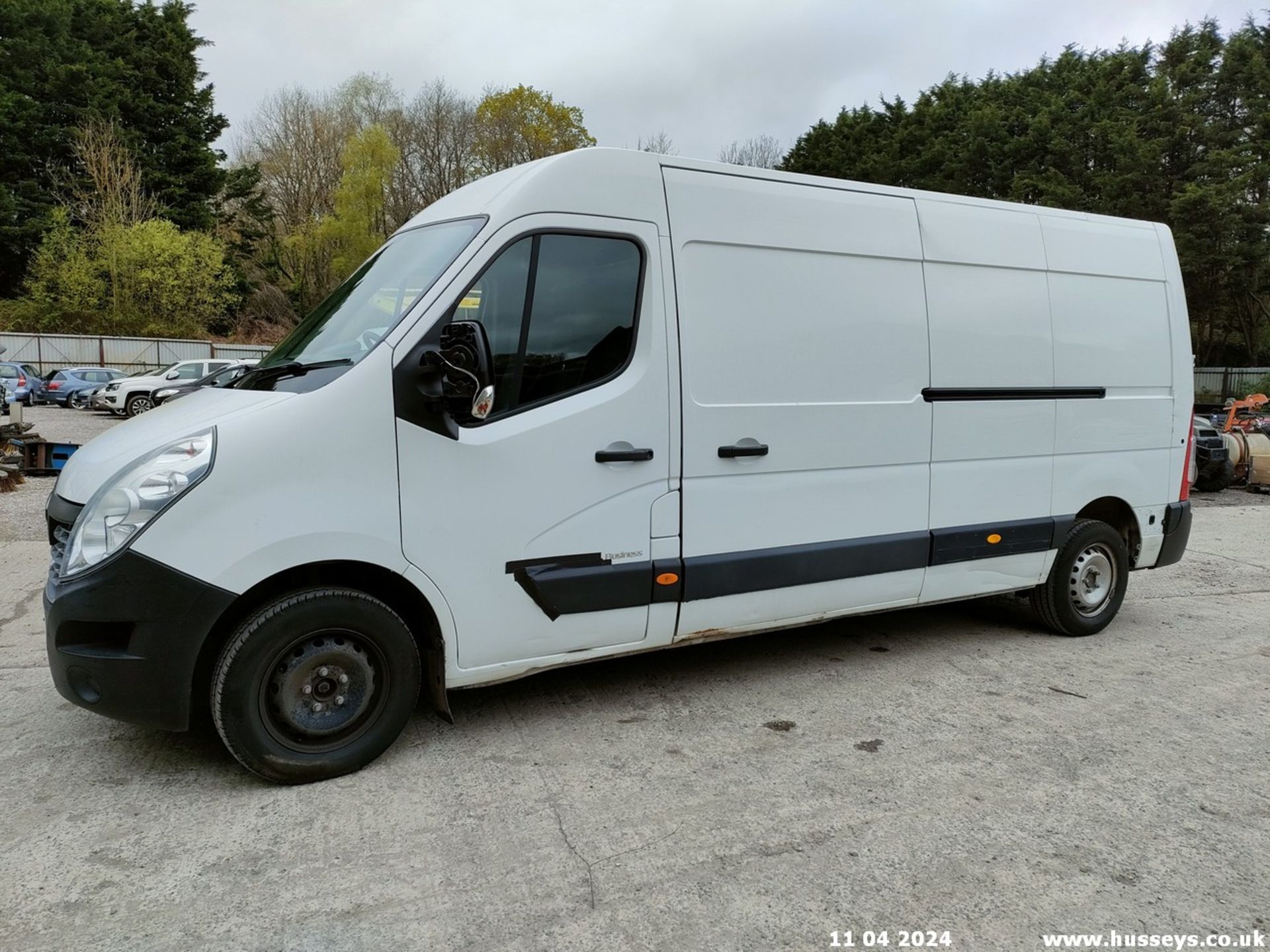 18/68 RENAULT MASTER LM35 BUSINESS DCI - 2298cc 5dr Van (White) - Image 18 of 68