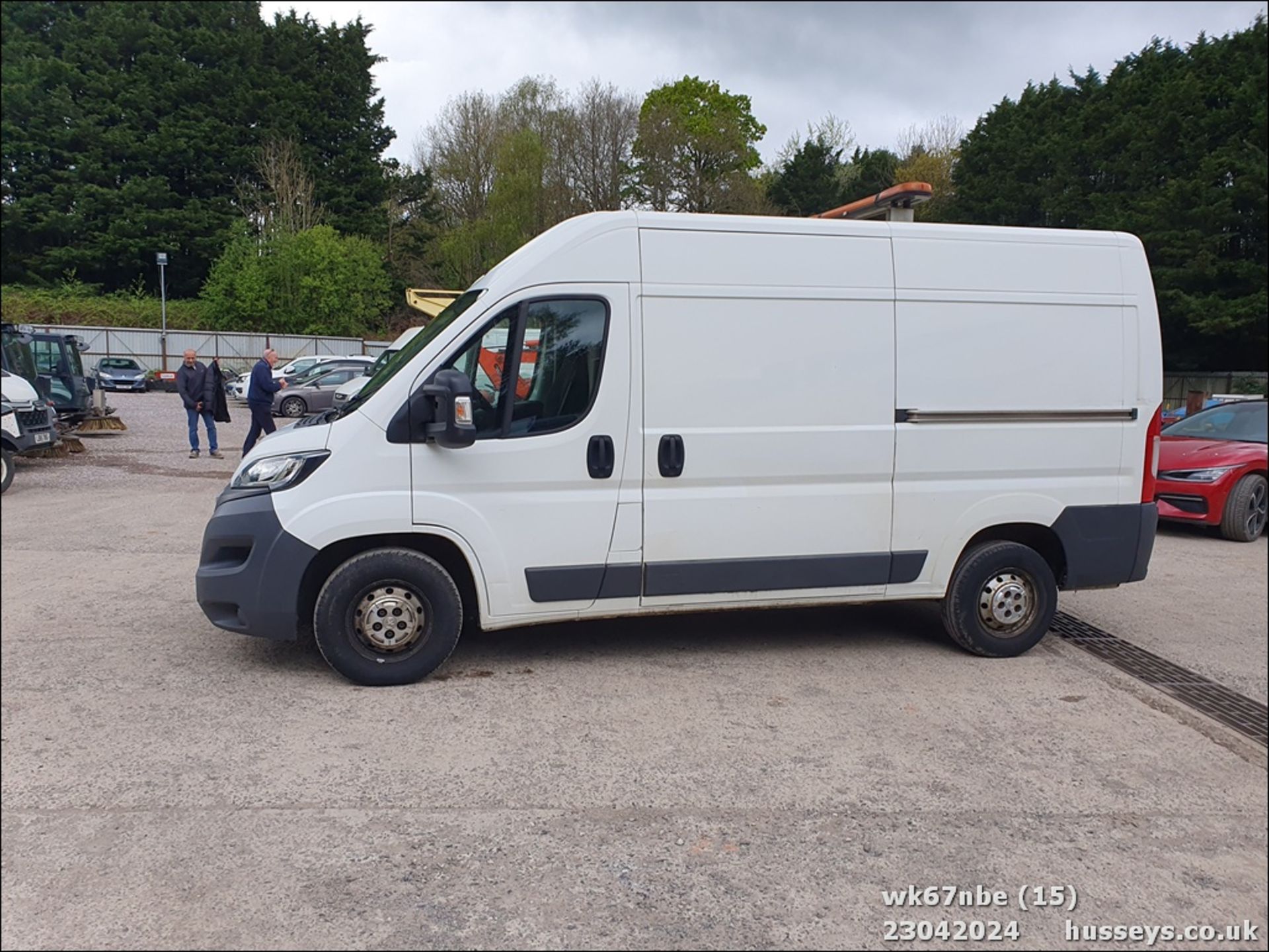 17/67 PEUGEOT BOXER 335 PRO L2H2 BLUE H - 1997cc 5dr Van (White, 116k) - Image 17 of 55