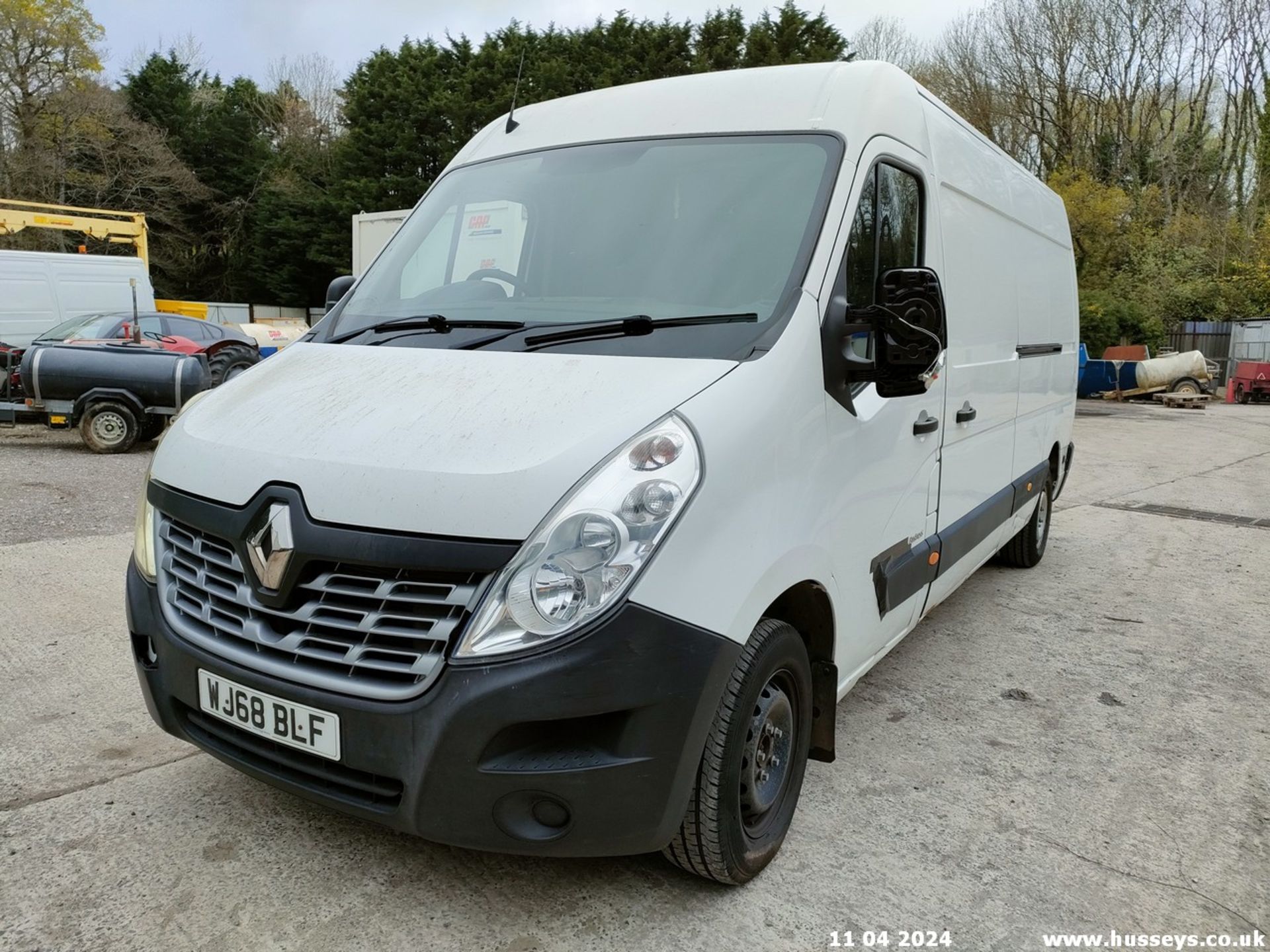 18/68 RENAULT MASTER LM35 BUSINESS DCI - 2298cc 5dr Van (White) - Image 11 of 68