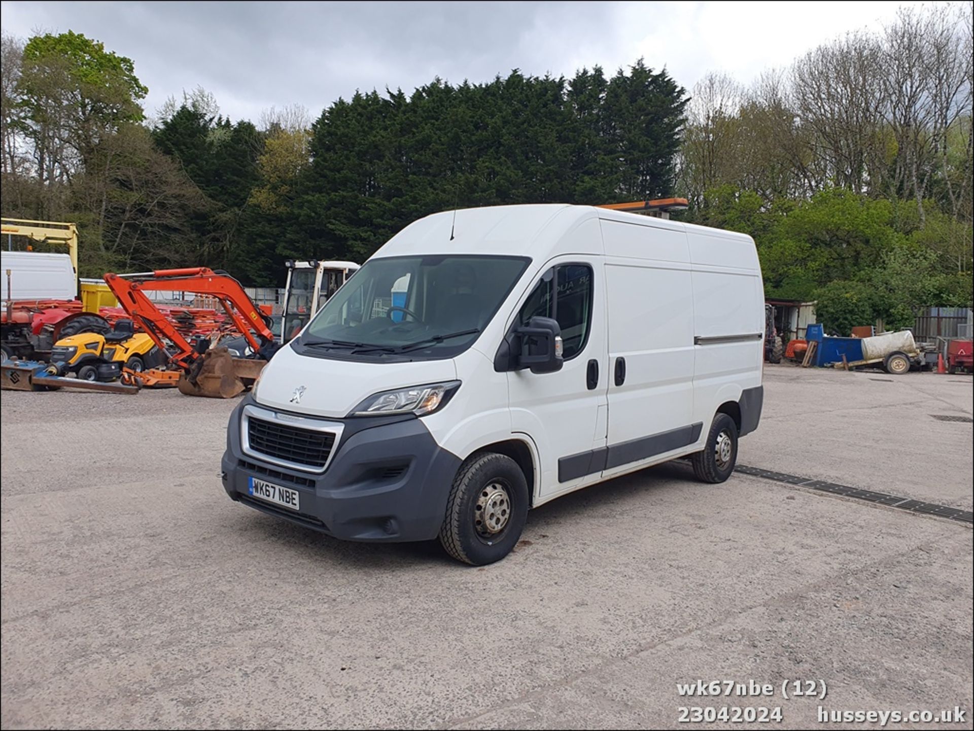 17/67 PEUGEOT BOXER 335 PRO L2H2 BLUE H - 1997cc 5dr Van (White, 116k) - Image 14 of 55