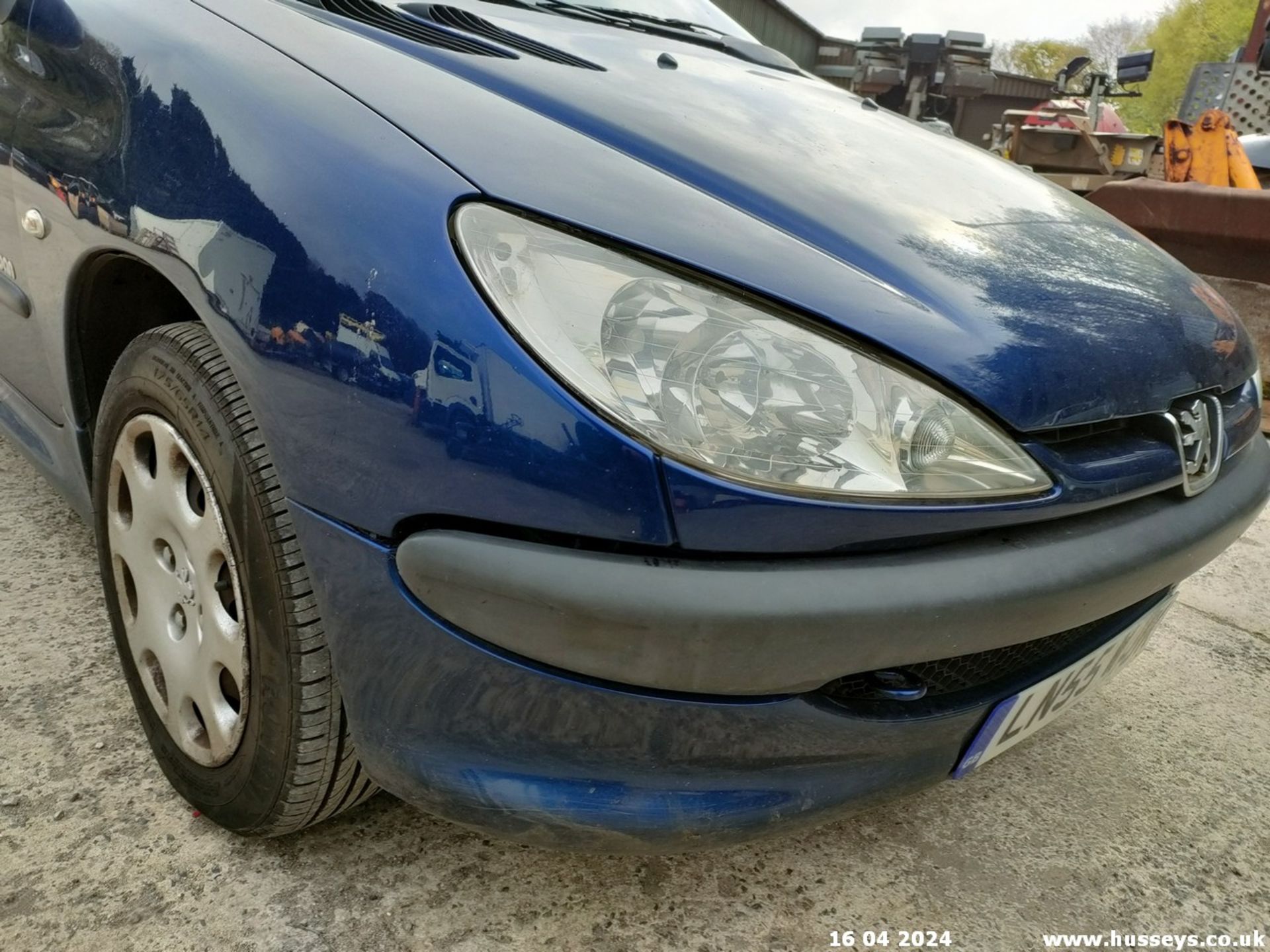 06/55 PEUGEOT 206 URBAN HDI - 1398cc 5dr Hatchback (Blue, 165k) - Image 6 of 63