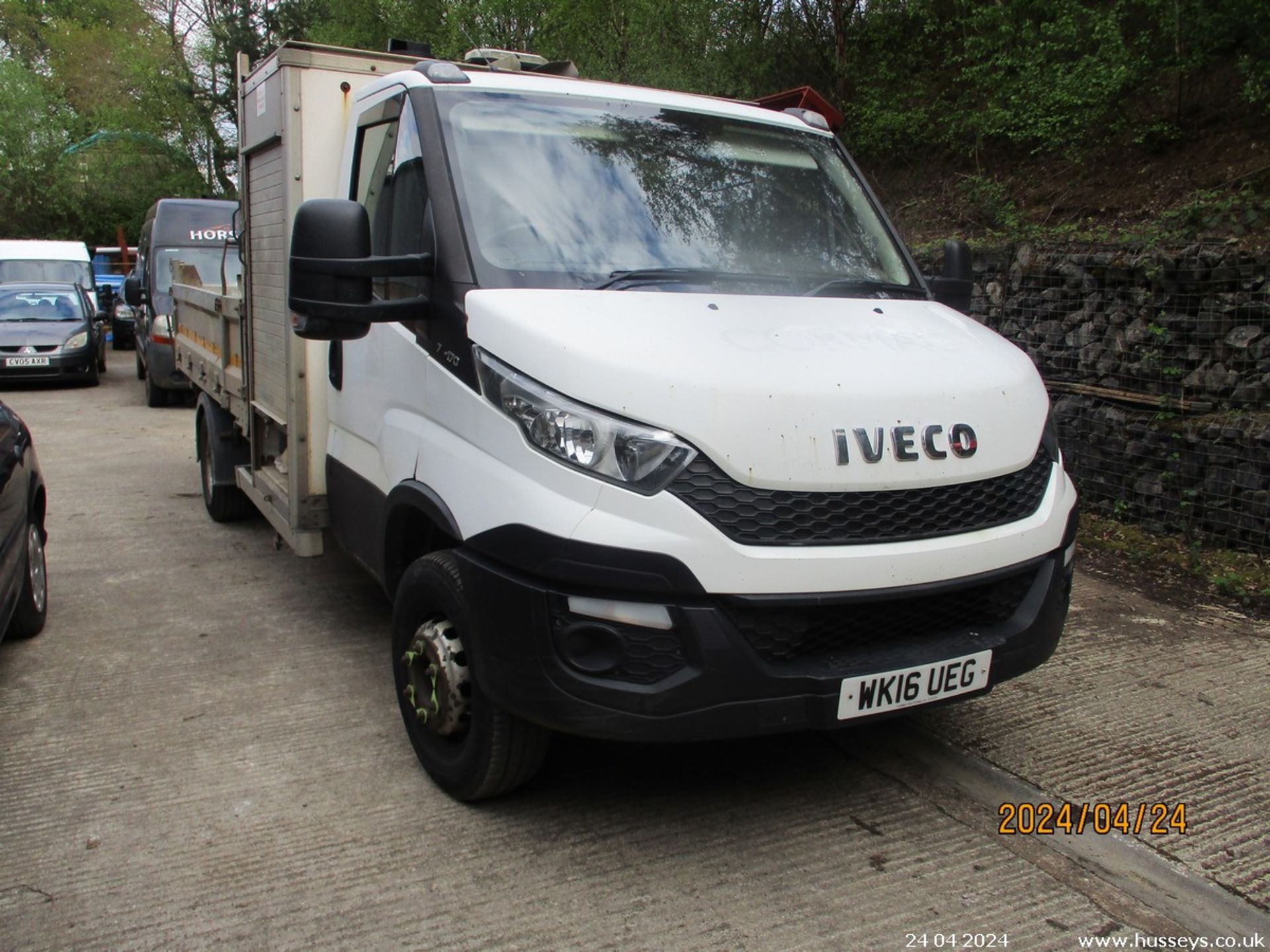 16/16 IVECO DAILY 70C17 - 2998cc 2dr Tipper (White, 193k) - Image 6 of 28