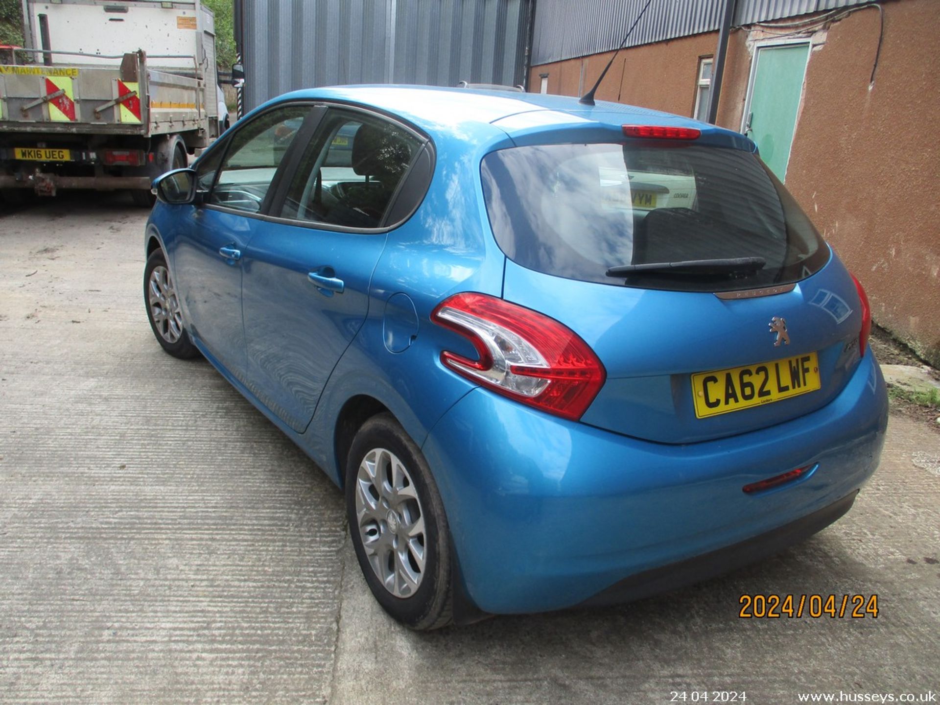 13/62 PEUGEOT 208 ACCESS PLUS - 1199cc 5dr Hatchback (Blue, 83k) - Image 9 of 18