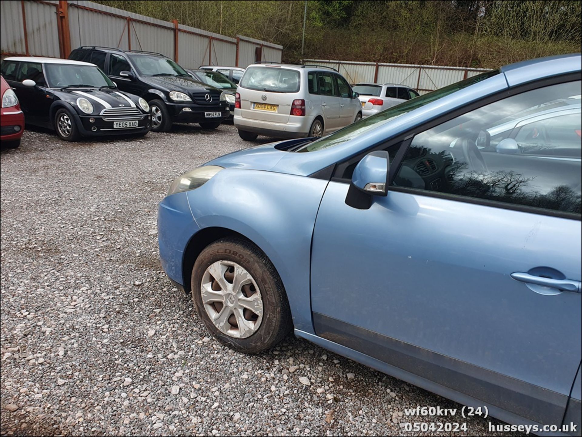 10/60 RENAULT SCENIC EXPRESSION DCI 105 - 1461cc 5dr MPV (Blue) - Image 25 of 50