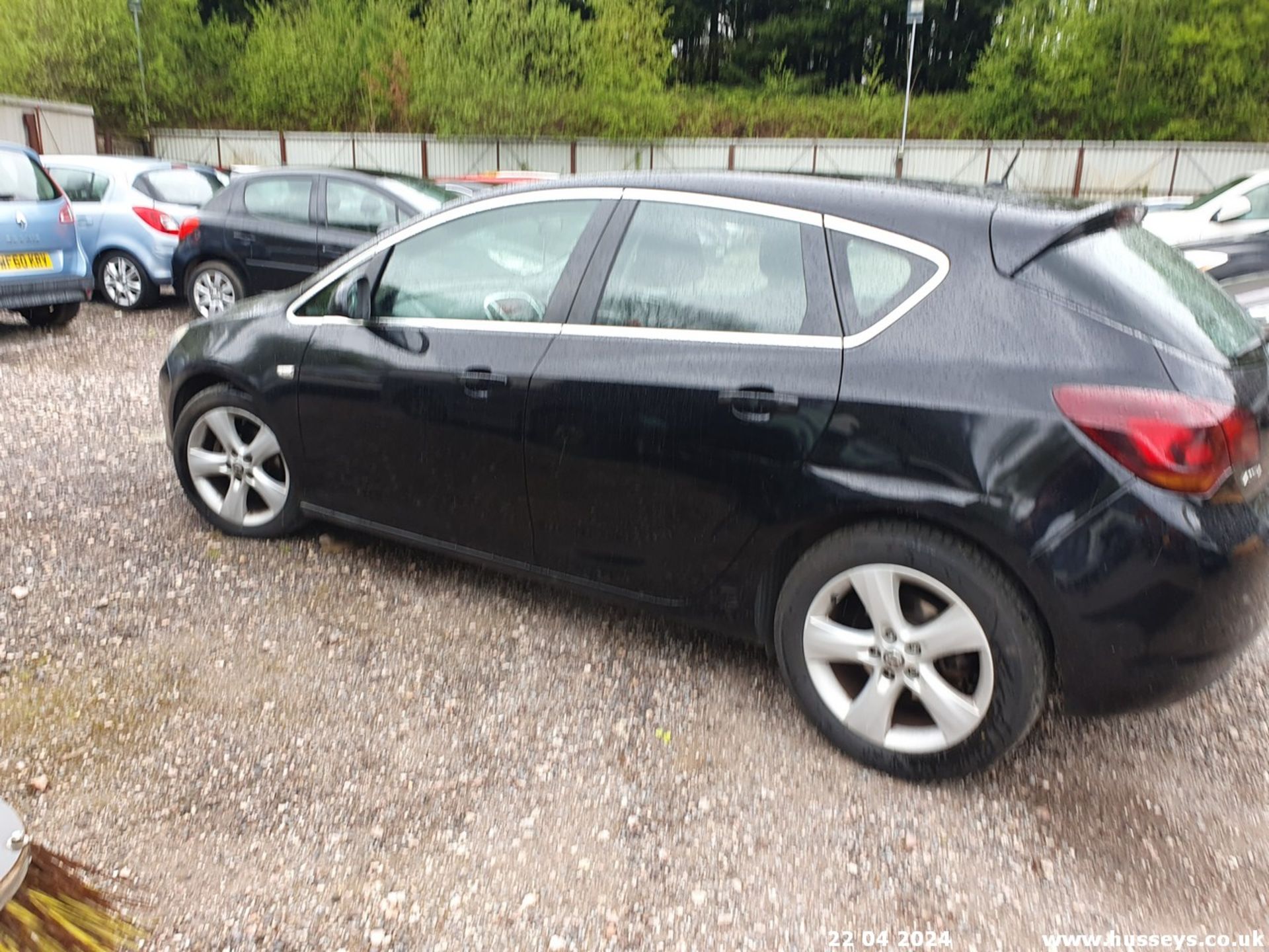 10/60 VAUXHALL ASTRA SRI - 1598cc 5dr Hatchback (Black, 101k) - Image 15 of 52