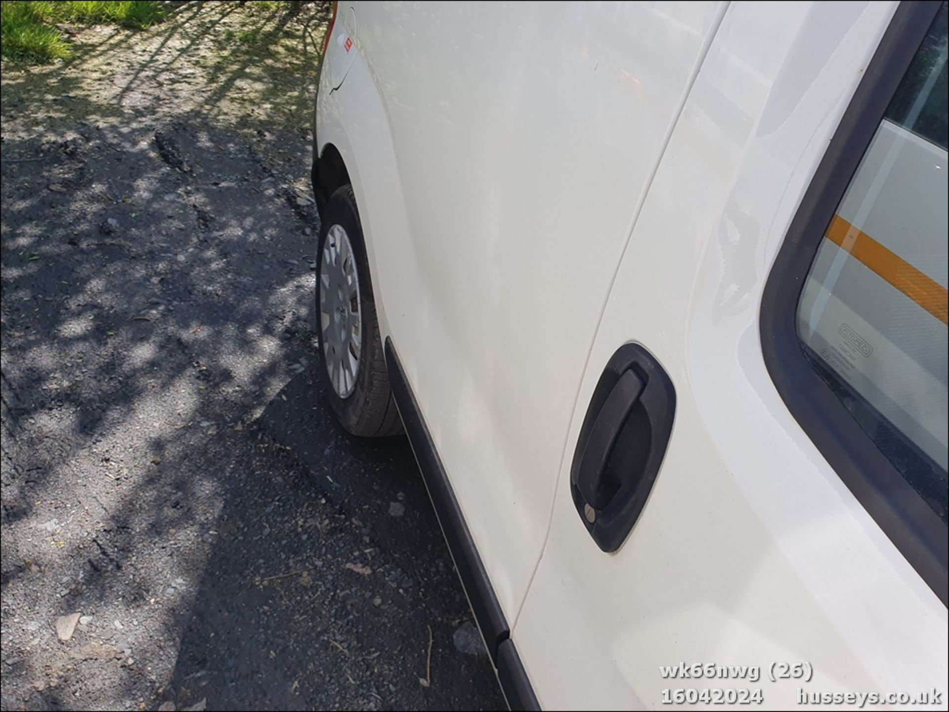 16/66 PEUGEOT BIPPER SE HDI - 1248cc Van (White, 160k) - Image 27 of 35