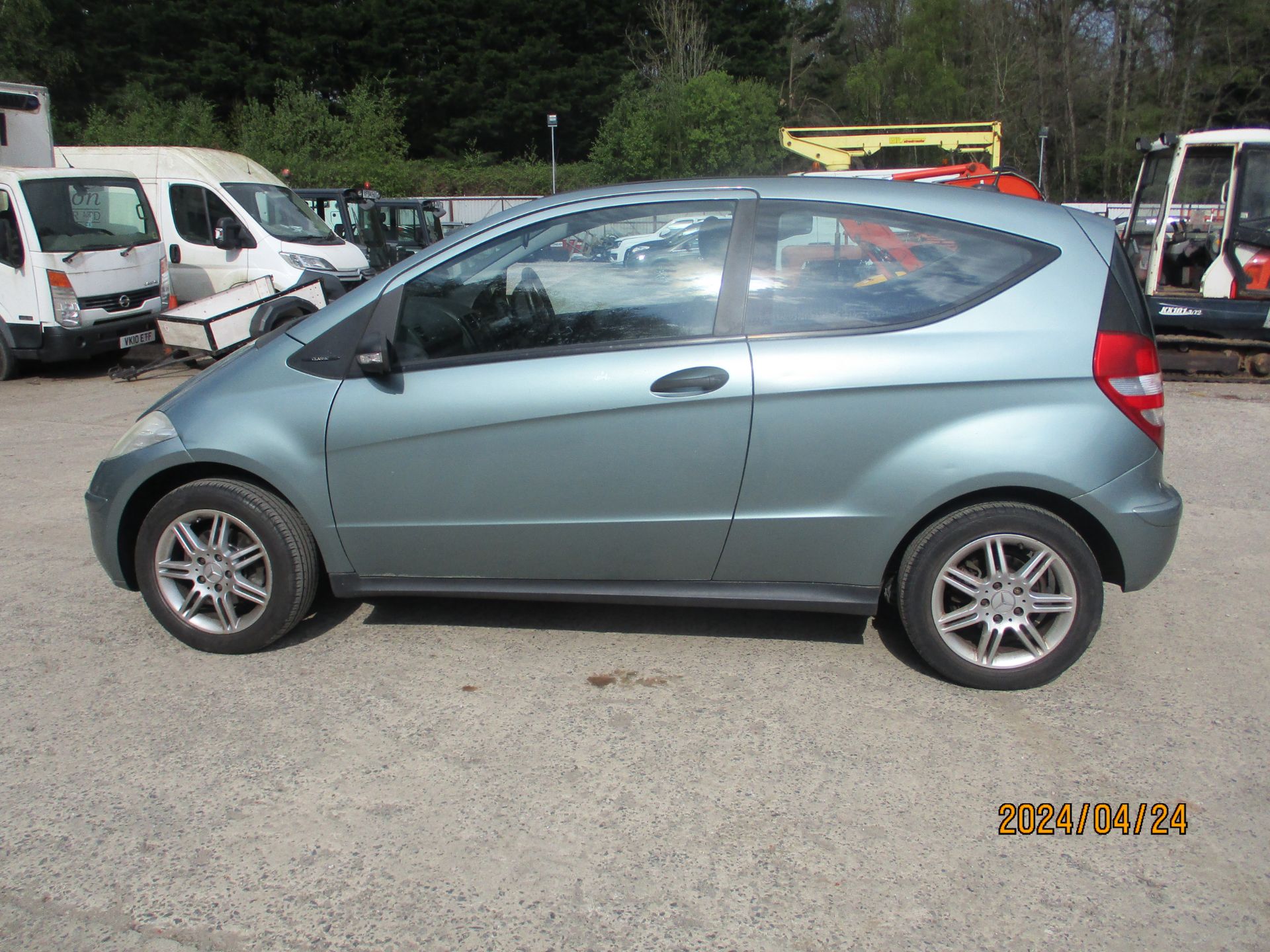 05/05 MERCEDES A150 CLASSIC SE - 1498cc 3dr Hatchback (Blue, 111k) - Image 9 of 20