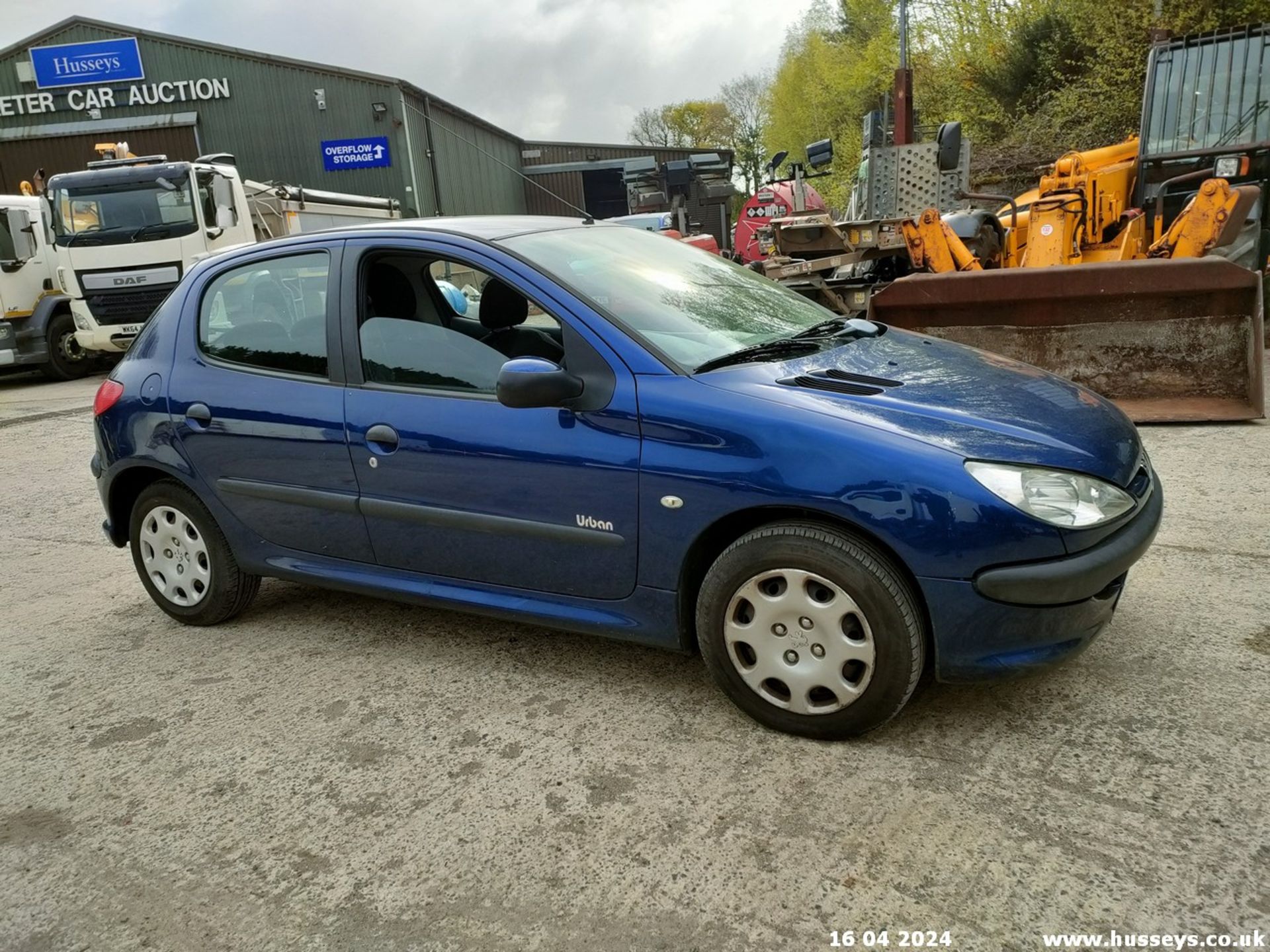 06/55 PEUGEOT 206 URBAN HDI - 1398cc 5dr Hatchback (Blue, 165k) - Image 3 of 63