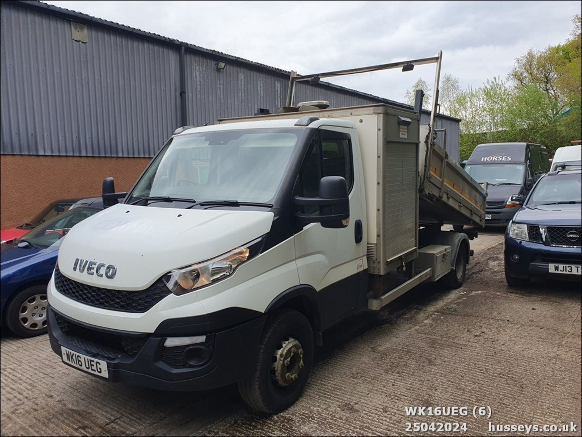 16/16 IVECO DAILY 70C17 - 2998cc 2dr Tipper (White, 193k) - Image 13 of 28