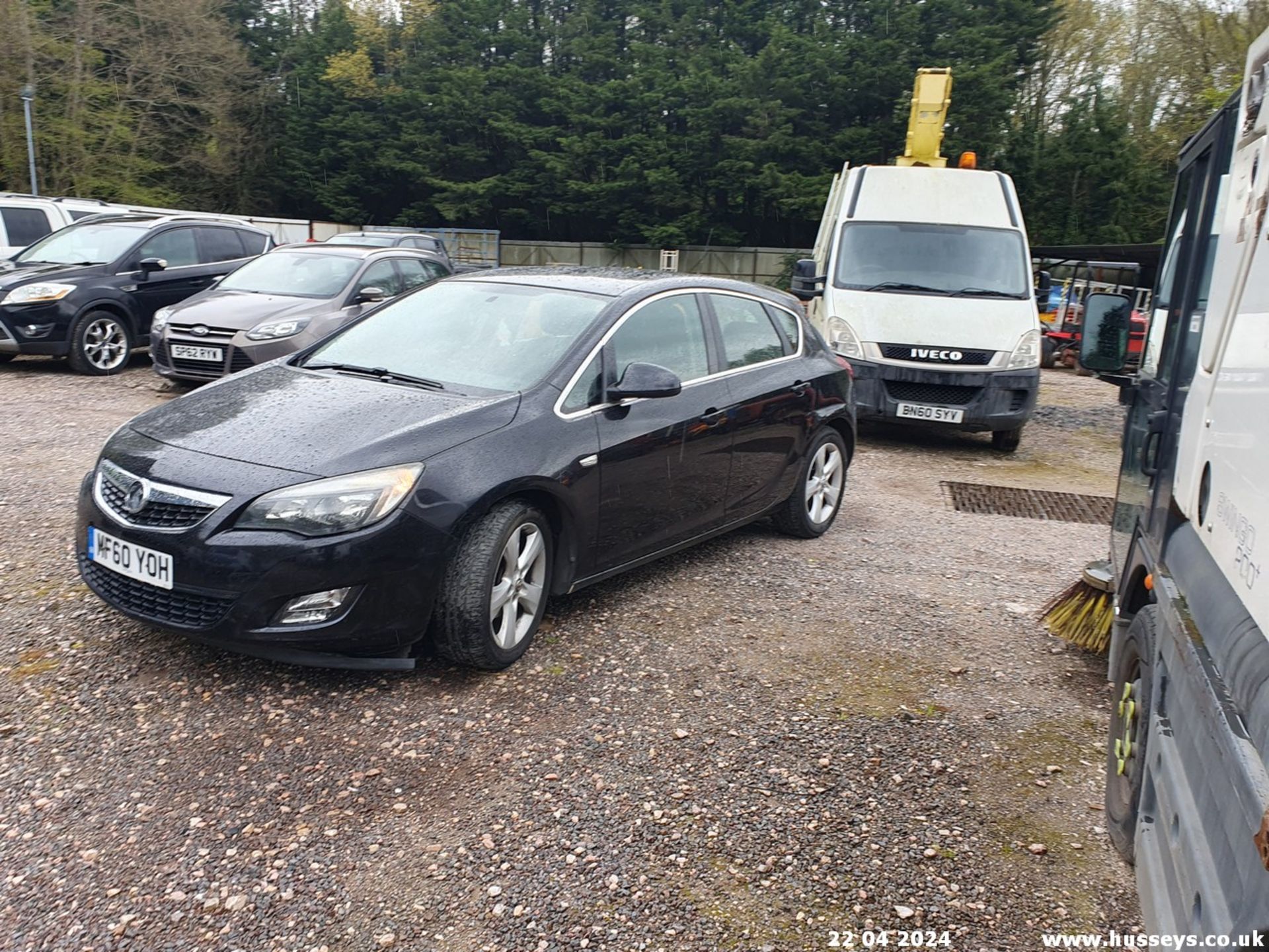 10/60 VAUXHALL ASTRA SRI - 1598cc 5dr Hatchback (Black, 101k) - Image 11 of 52