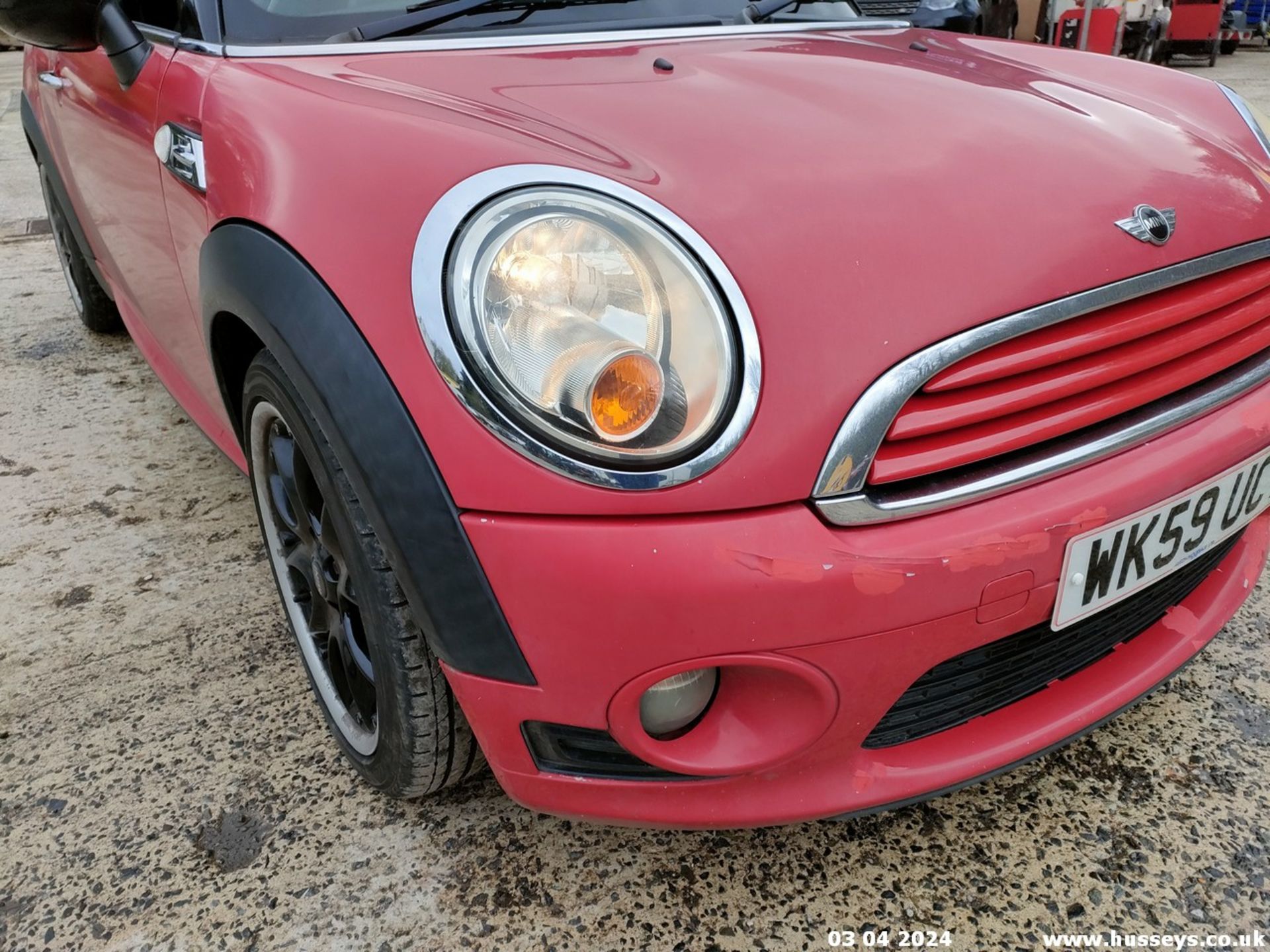 09/59 MINI COOPER CLUBMAN - 1598cc 5dr Estate (Red, 112k) - Image 6 of 65