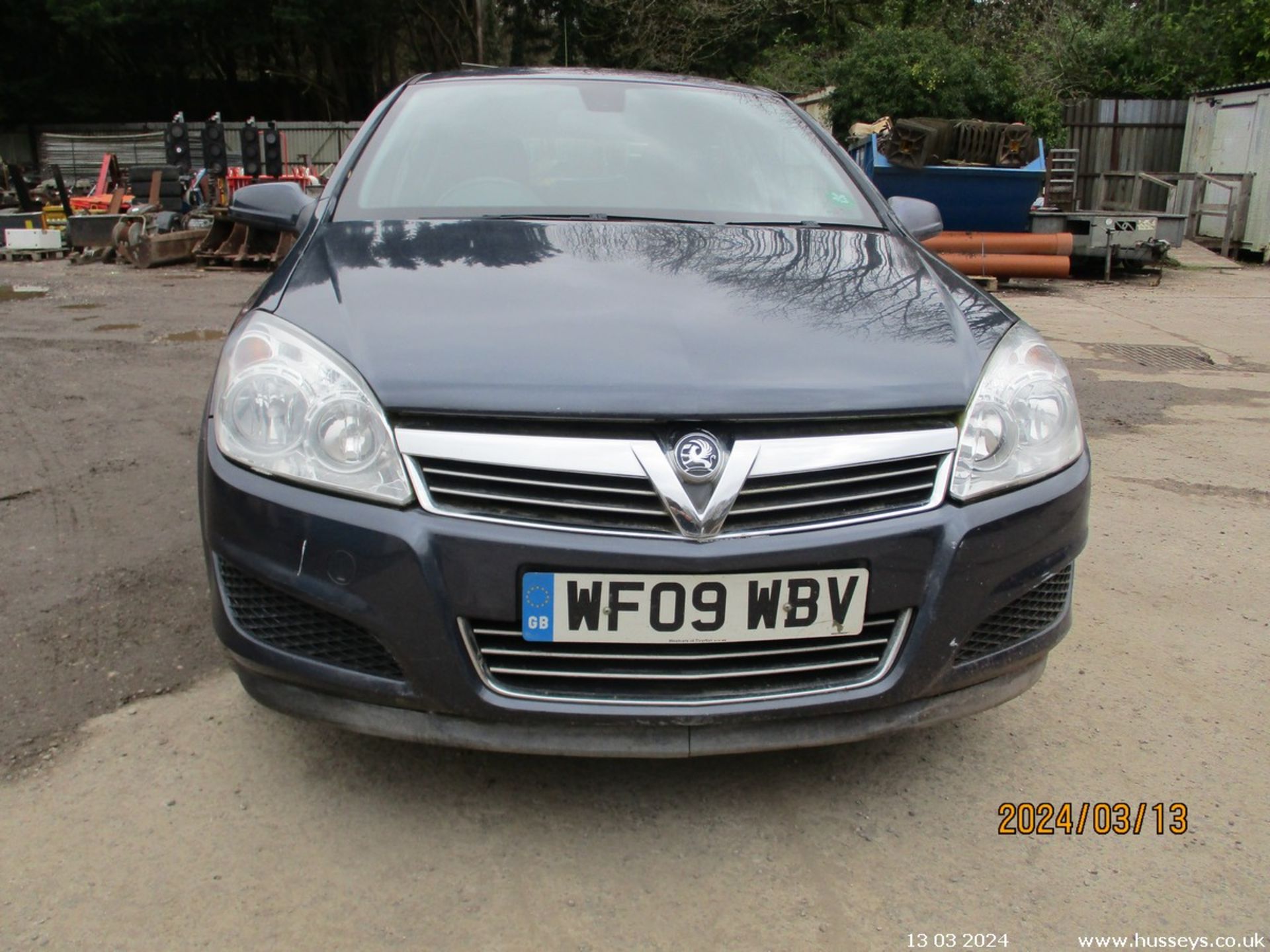 09/09 VAUXHALL ASTRA ACTIVE - 1364cc 5dr Hatchback (Blue, 96k) - Image 13 of 23