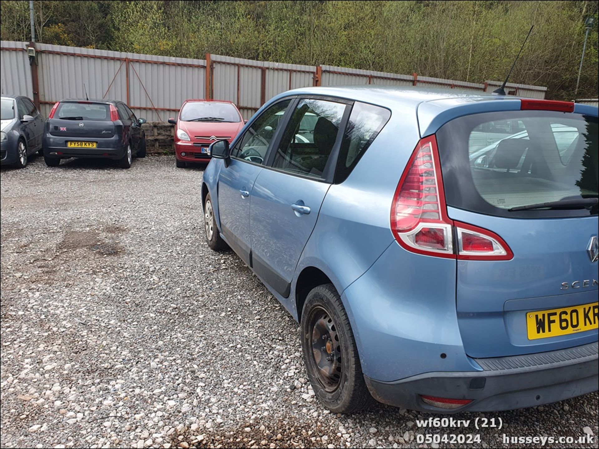 10/60 RENAULT SCENIC EXPRESSION DCI 105 - 1461cc 5dr MPV (Blue) - Image 22 of 50
