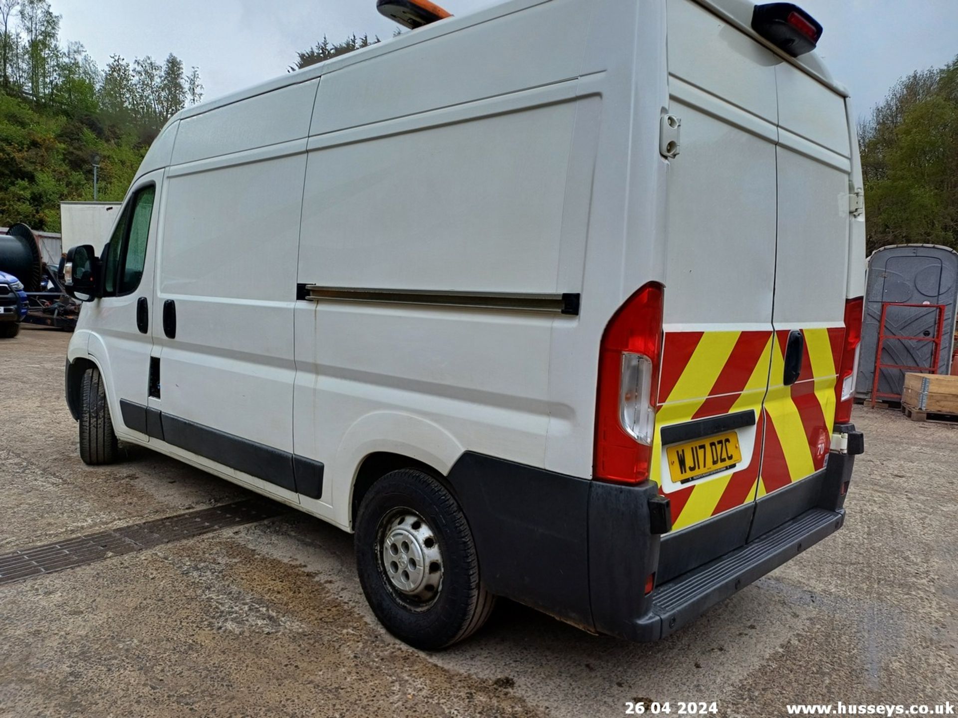 17/17 PEUGEOT BOXER 335 PRO L2H2 BLUE H - 1997cc 5dr Van (White) - Image 19 of 48