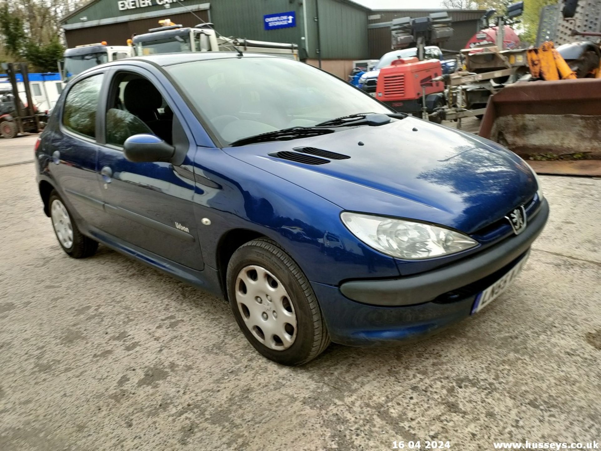 06/55 PEUGEOT 206 URBAN HDI - 1398cc 5dr Hatchback (Blue, 165k) - Image 46 of 63