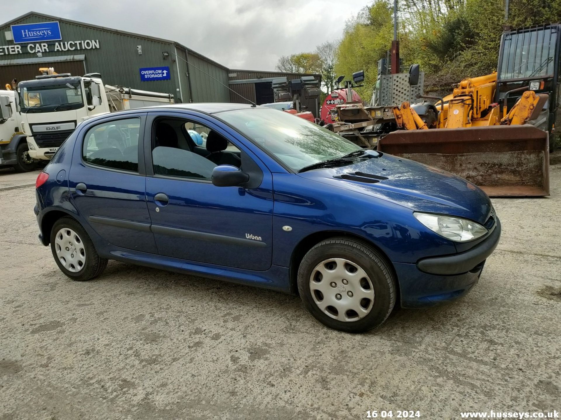 06/55 PEUGEOT 206 URBAN HDI - 1398cc 5dr Hatchback (Blue, 165k) - Image 2 of 63