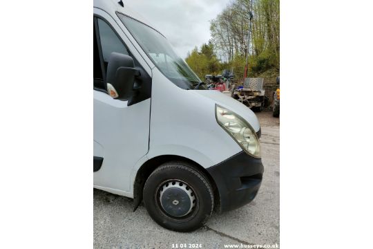 18/68 RENAULT MASTER LM35 BUSINESS DCI - 2298cc 5dr Van (White) - Image 48 of 68