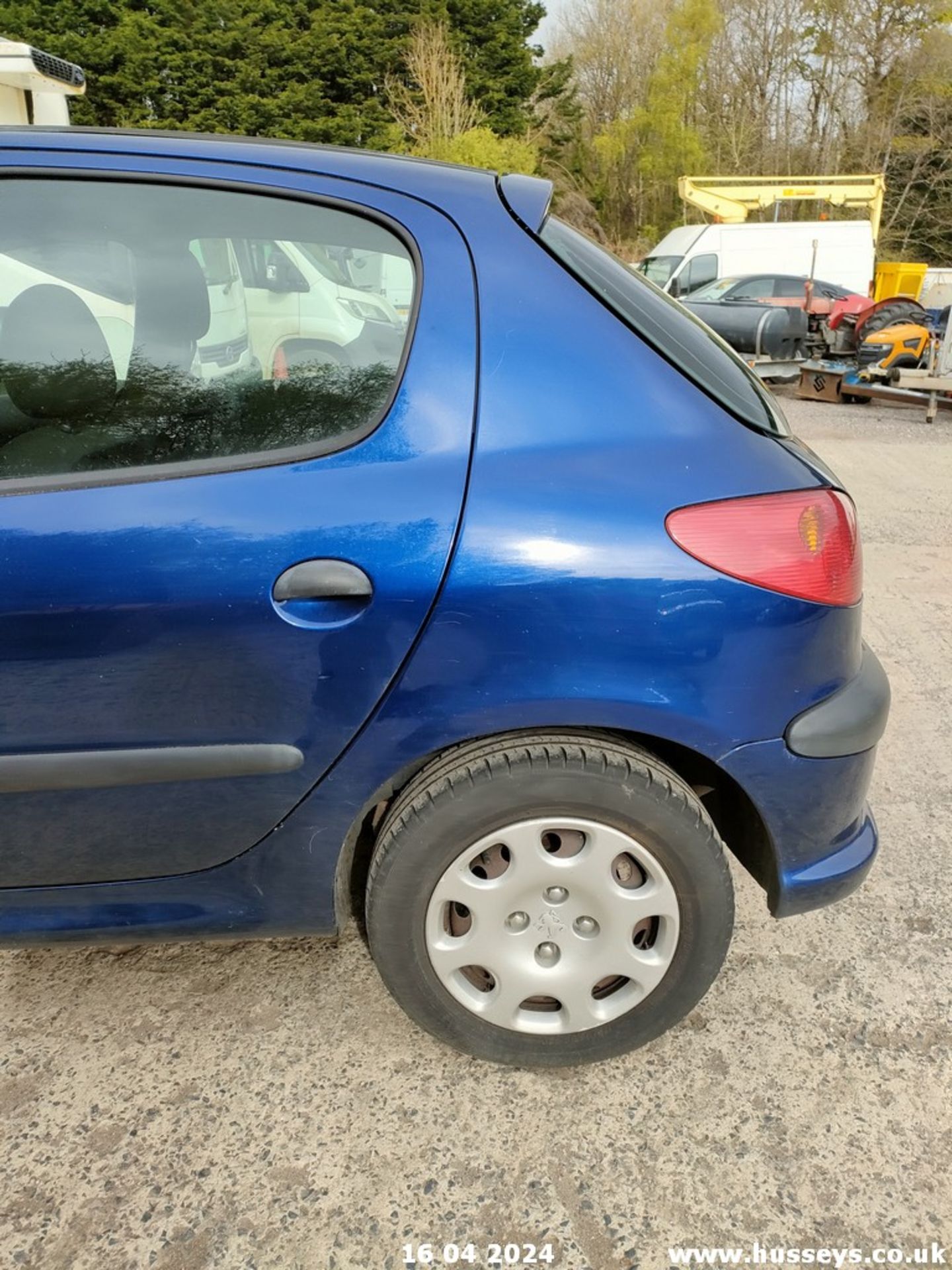 06/55 PEUGEOT 206 URBAN HDI - 1398cc 5dr Hatchback (Blue, 165k) - Image 27 of 63