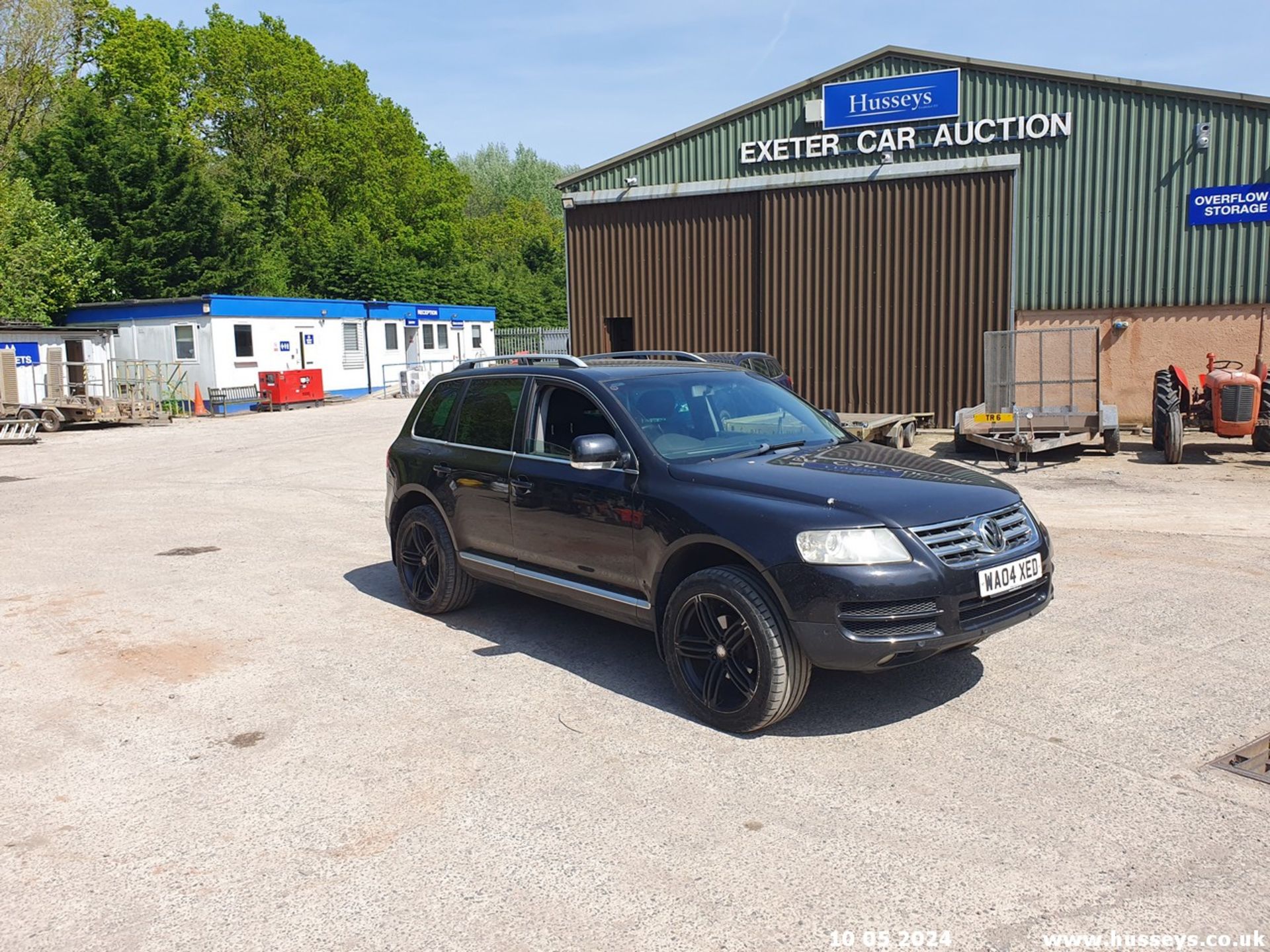 04/04 VOLKSWAGEN TOUAREG TDI AUTO - 2461cc 5dr Estate (Black, 149k) - Image 5 of 58