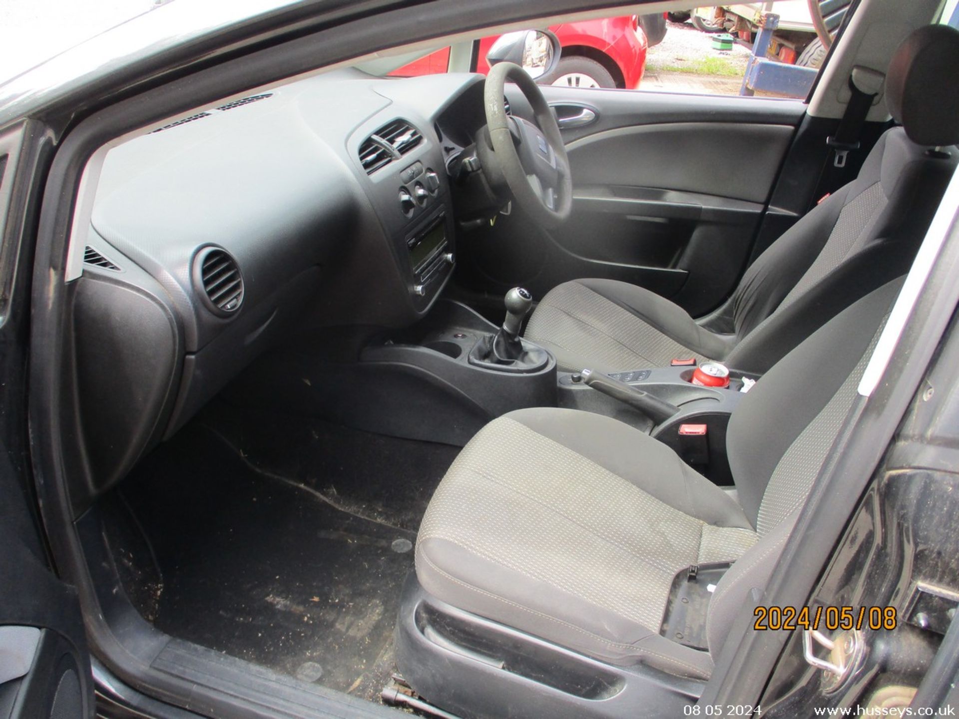 11/11 SEAT LEON S CR TDI - 1598cc 5dr Hatchback (Grey, 160k) - Image 15 of 48