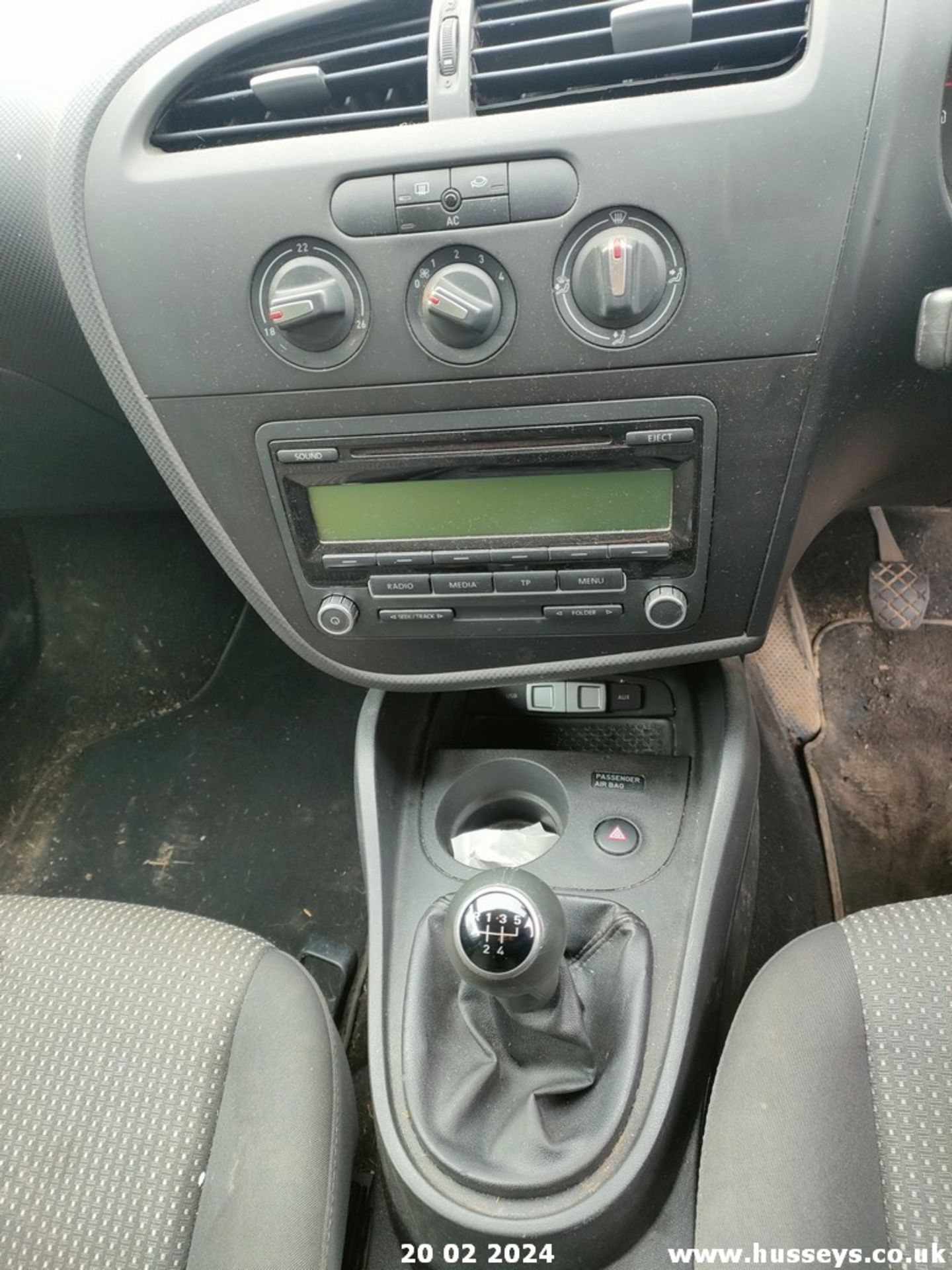 11/11 SEAT LEON S CR TDI - 1598cc 5dr Hatchback (Grey, 160k) - Bild 46 aus 48
