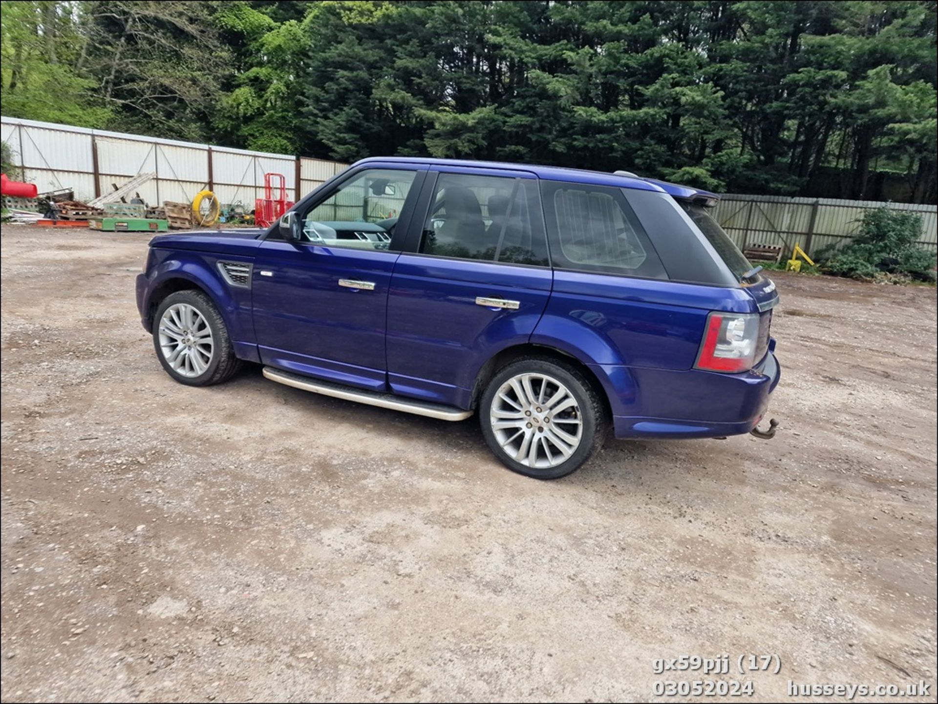 09/59 LAND ROVER RANGE ROVER SP HSE TDV8 A - 3628cc 5dr Estate (Blue, 122k) - Image 18 of 53