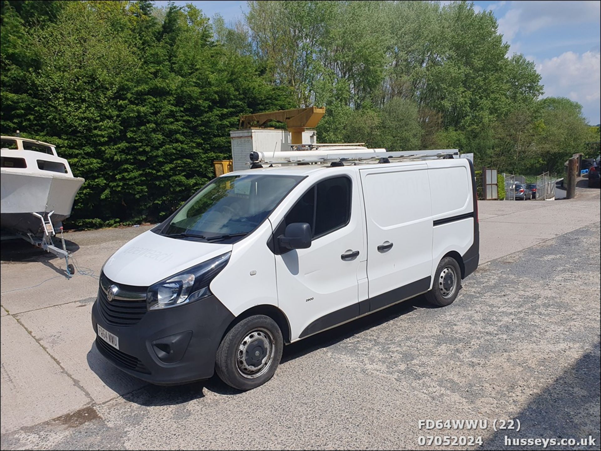 14/64 VAUXHALL VIVARO 2900 CDTI ECOFLEX - 1598cc Van (White, 84k) - Bild 23 aus 48