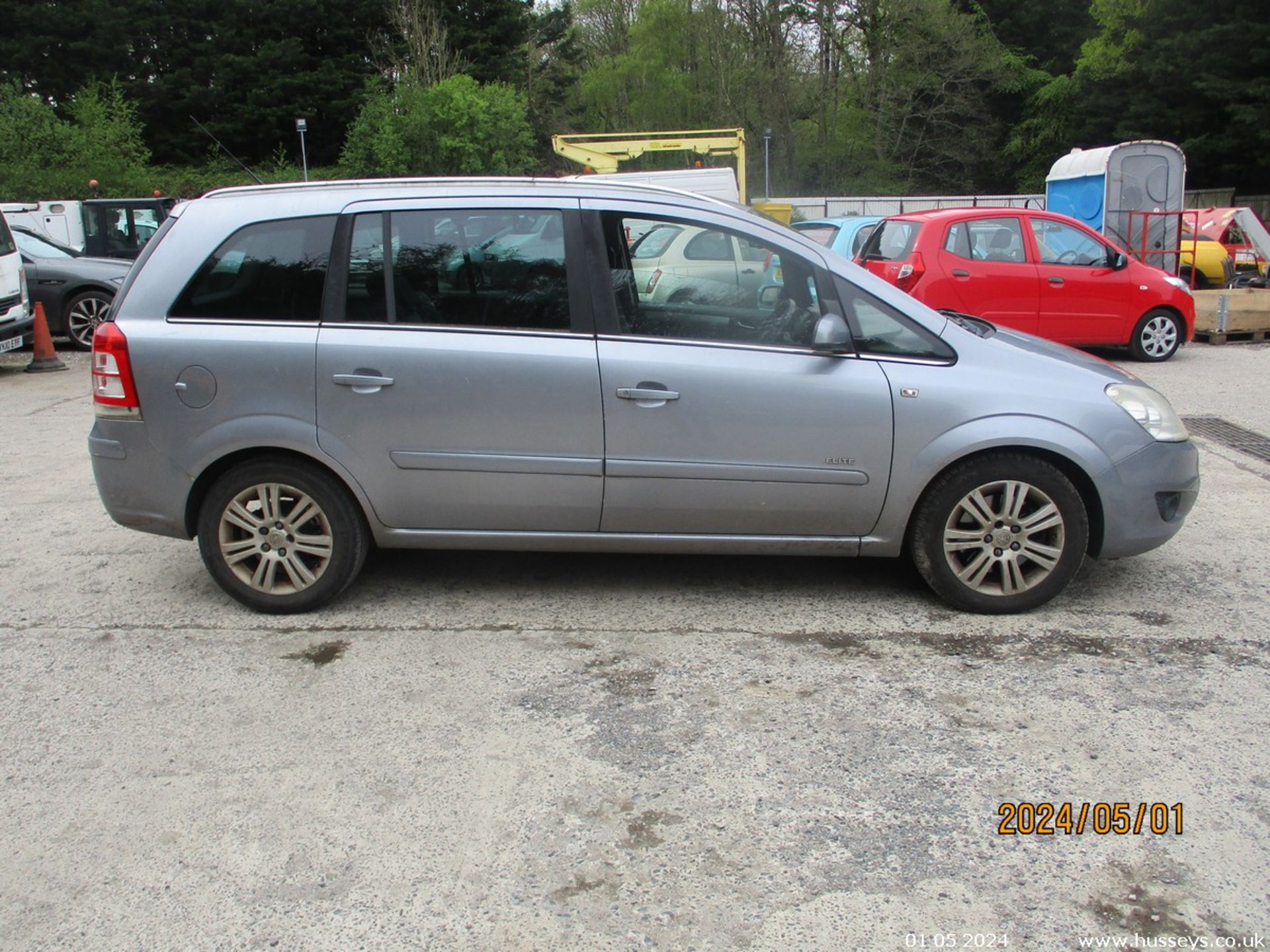 08/58 VAUXHALL ZAFIRA ELITE CDTI 120 - 1910cc 5dr MPV (Silver, 138k)