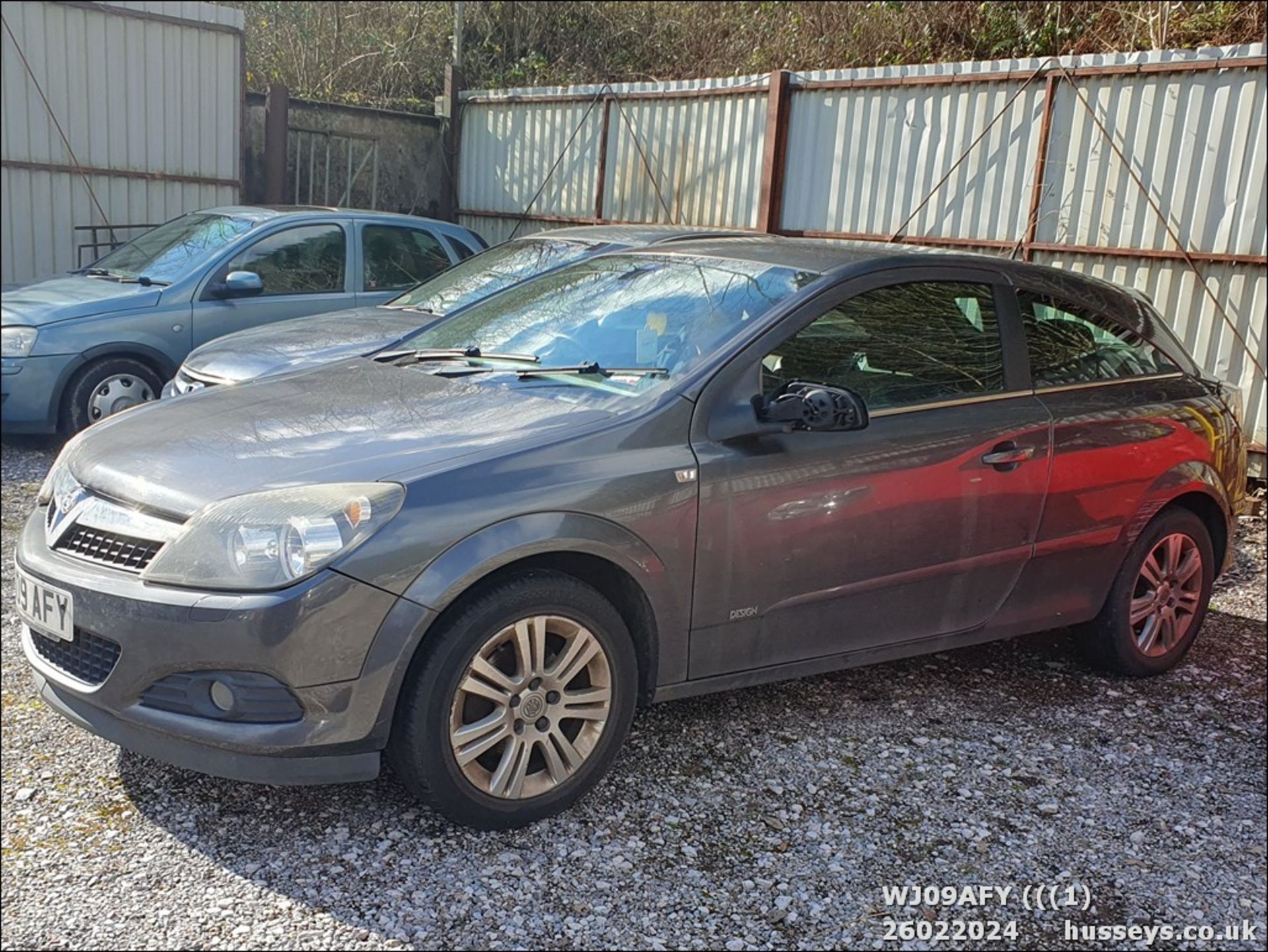 09/09 VAUXHALL ASTRA DESIGN - 1796cc 3dr Hatchback (Grey, 144k)