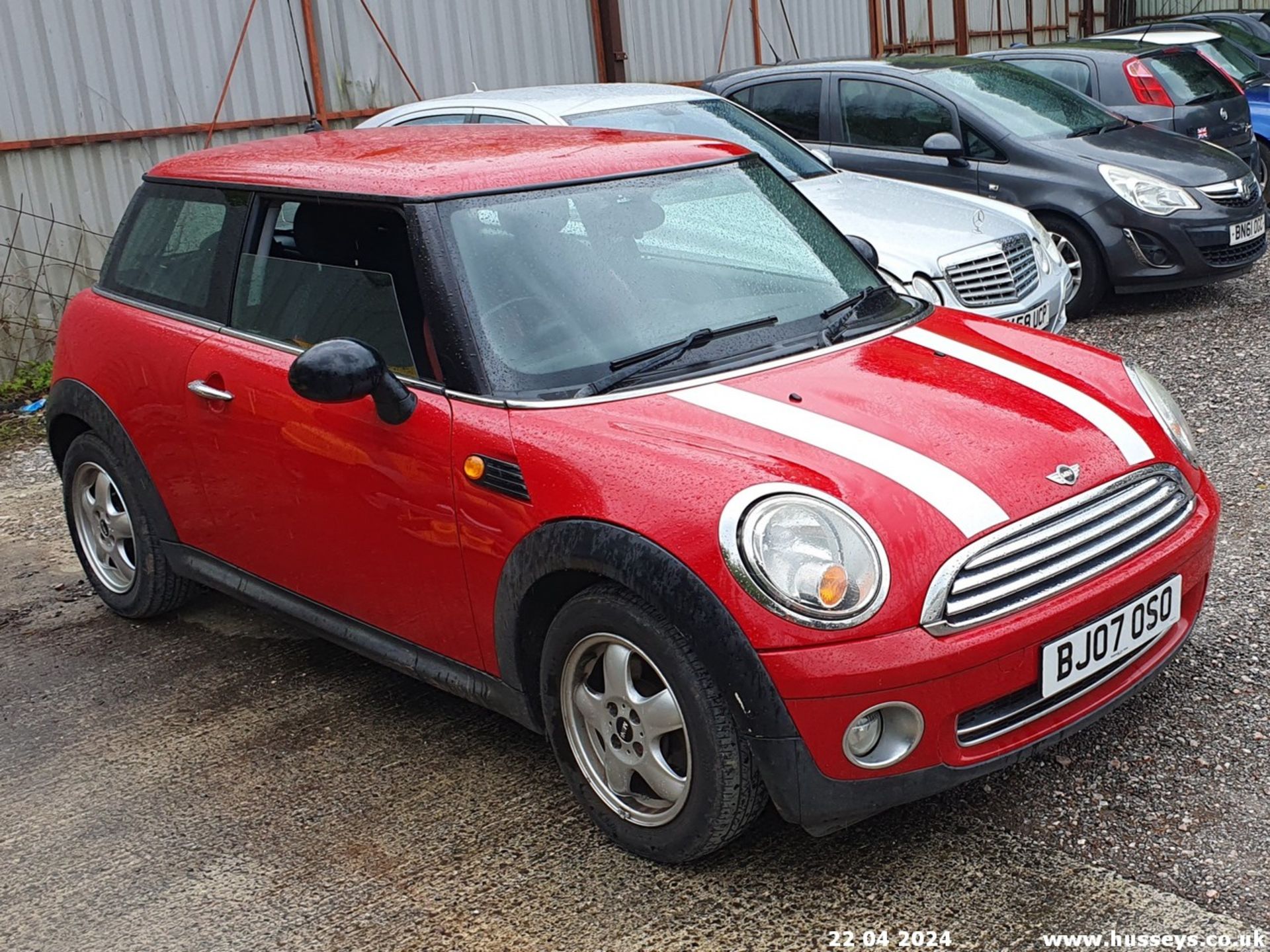 07/07 MINI ONE - 1397cc 3dr Hatchback (Red, 86k)