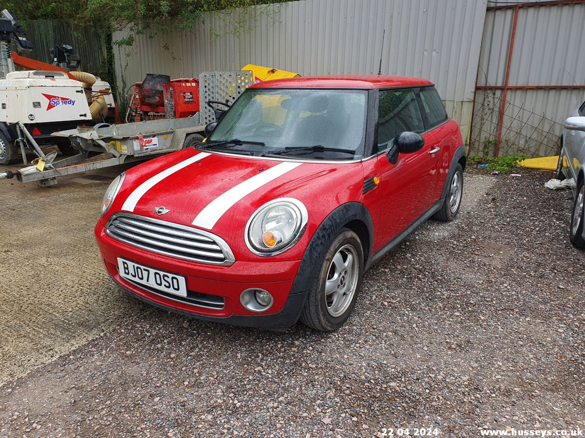 07/07 MINI ONE - 1397cc 3dr Hatchback (Red, 86k) - Image 11 of 47