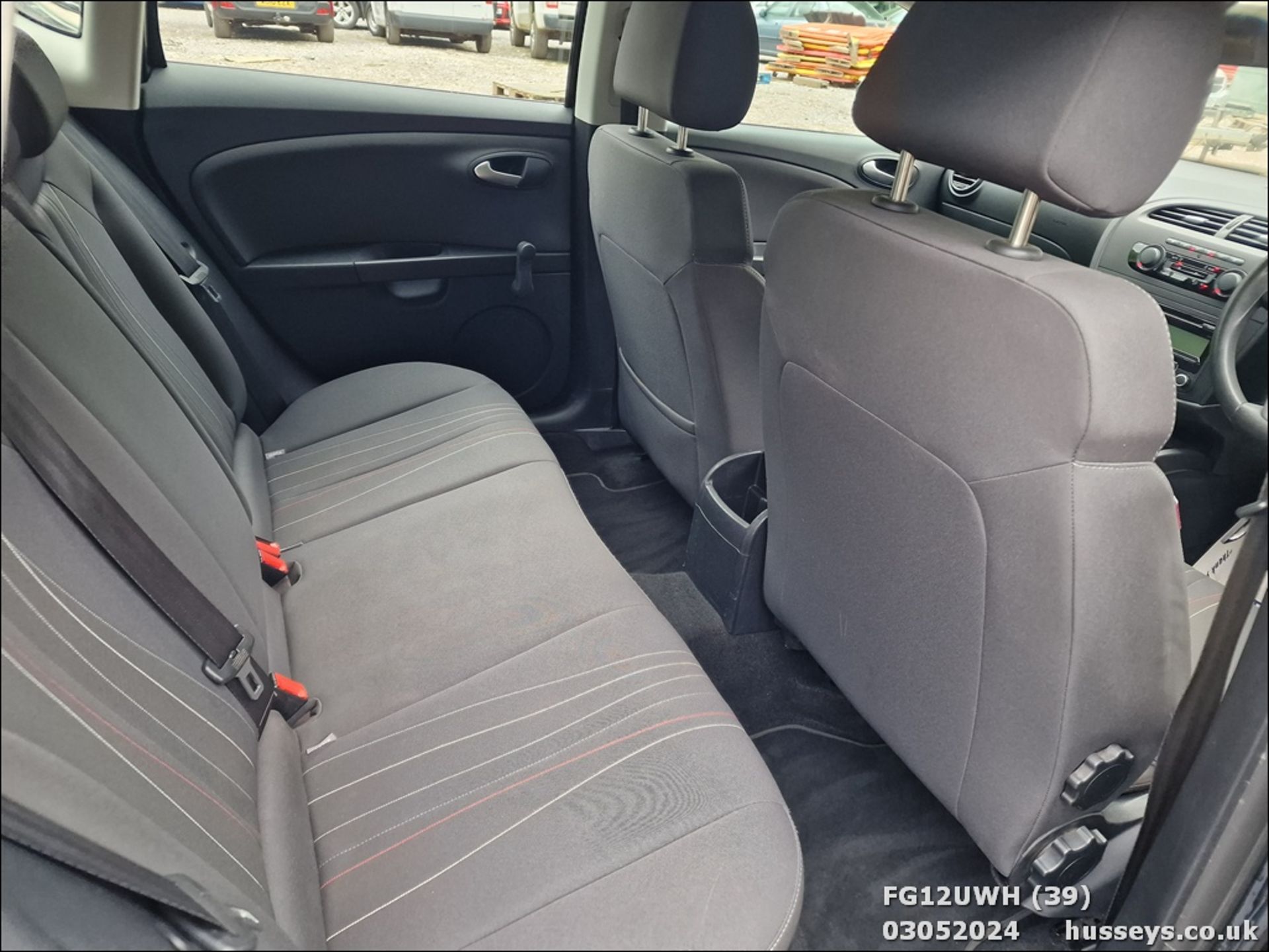 12/12 SEAT LEON S COPA CR TDI ECOMOT - 1598cc 5dr Hatchback (Black, 123k) - Image 40 of 45