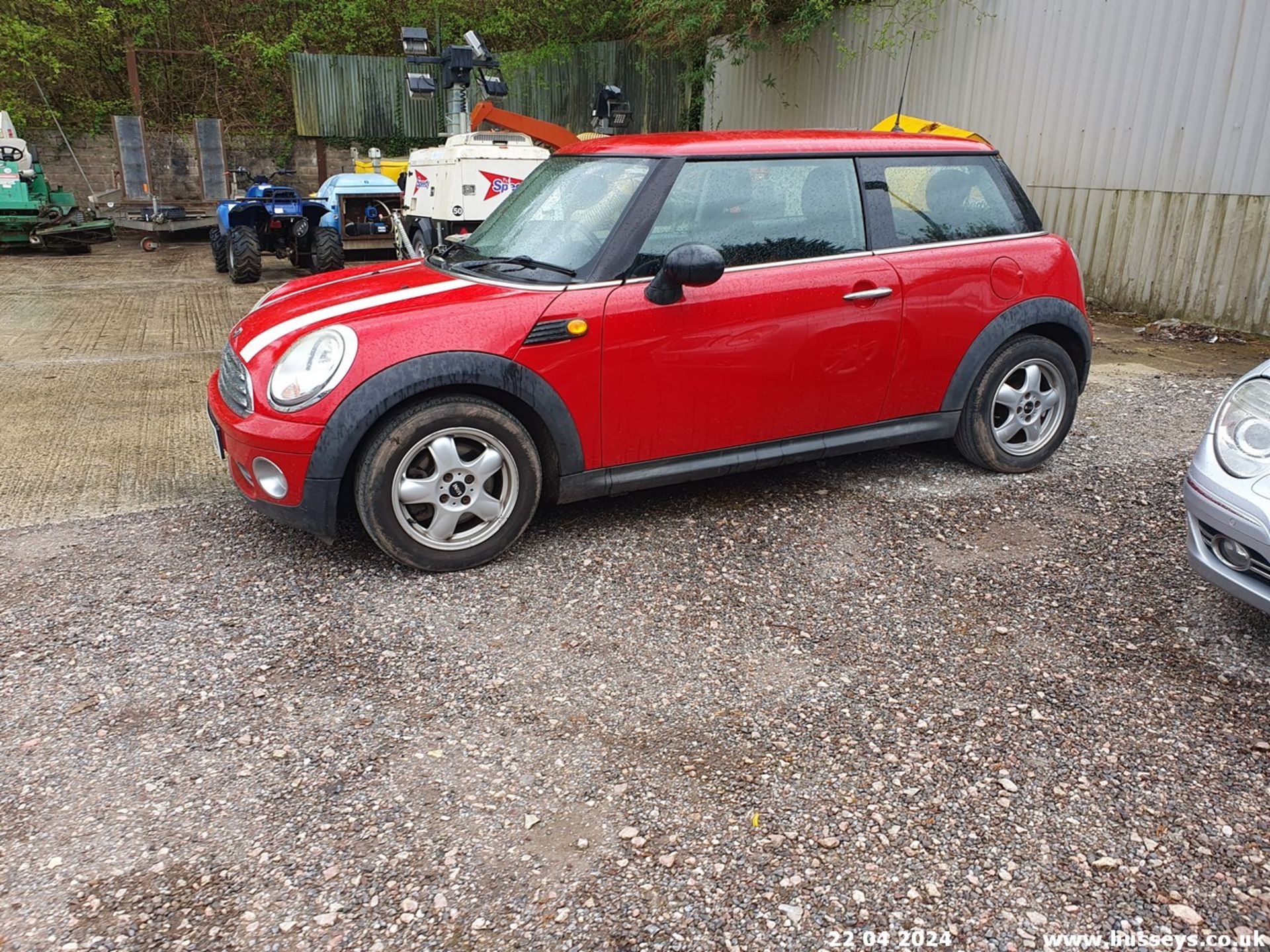 07/07 MINI ONE - 1397cc 3dr Hatchback (Red, 86k) - Image 14 of 47