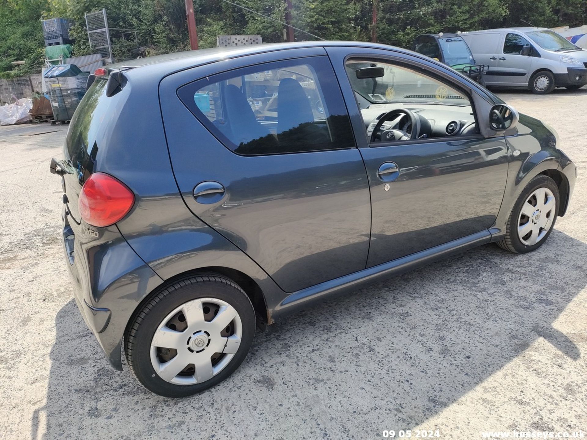 06/06 TOYOTA AYGO+ D-4D - 1364cc 5dr Hatchback (Grey, 153k) - Image 46 of 64