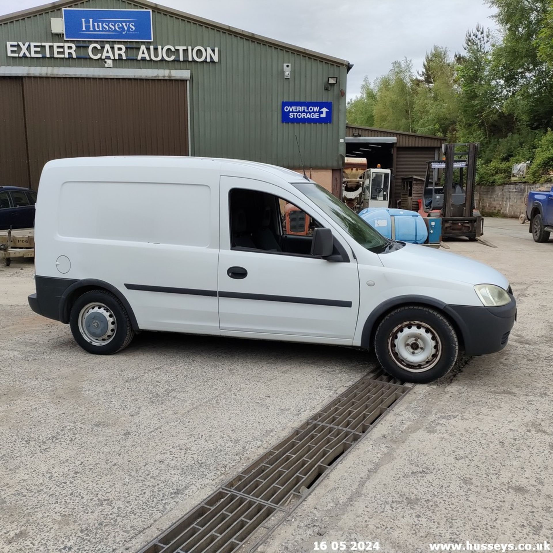 08/58 VAUXHALL COMBO 1700 CDTI - 1248cc Van (White, 47k) - Image 42 of 59